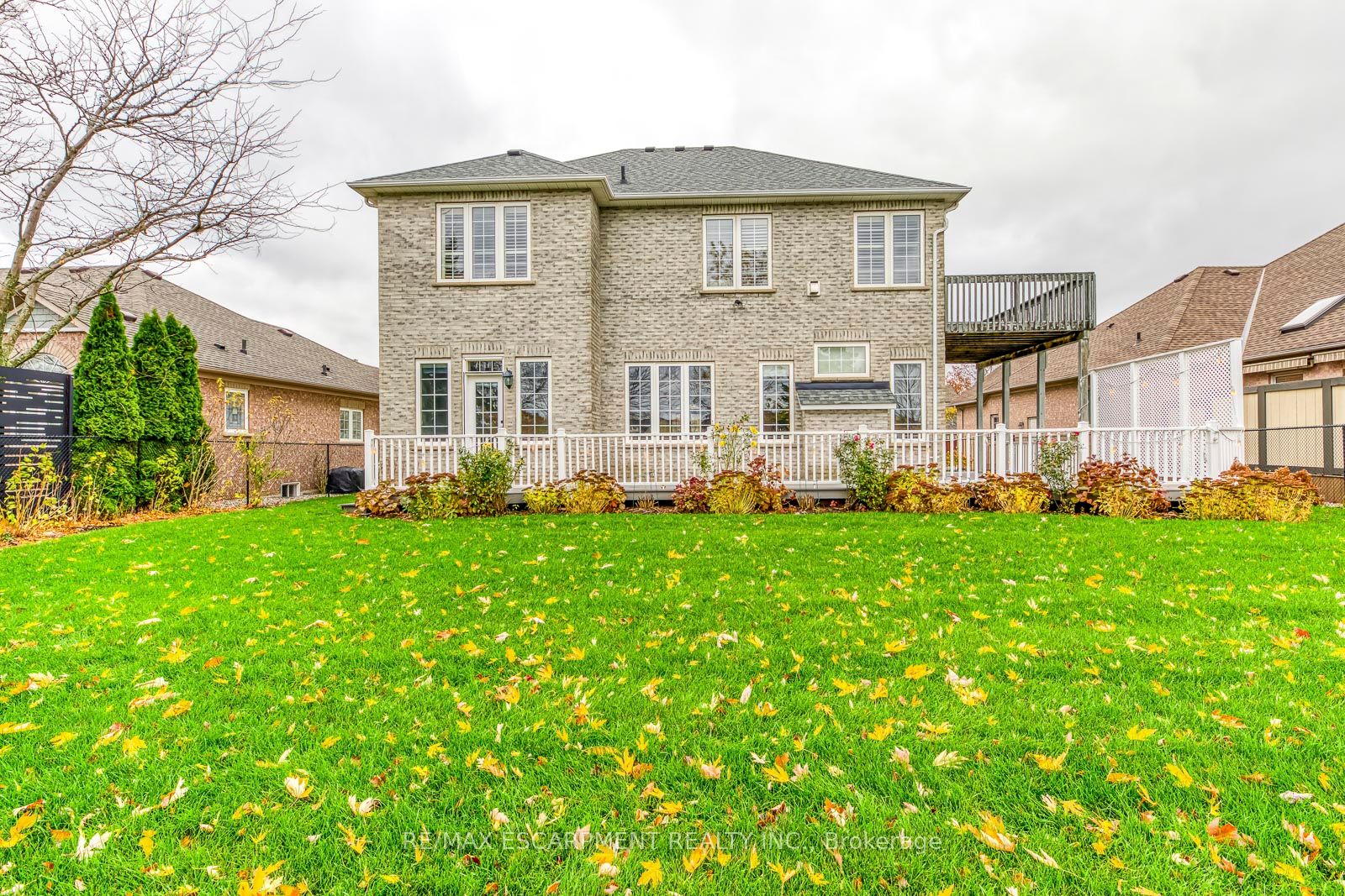 4292 Clubview Dr