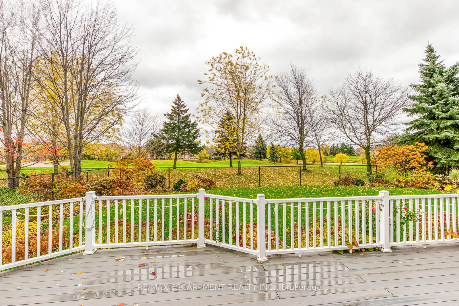 4292 Clubview Dr