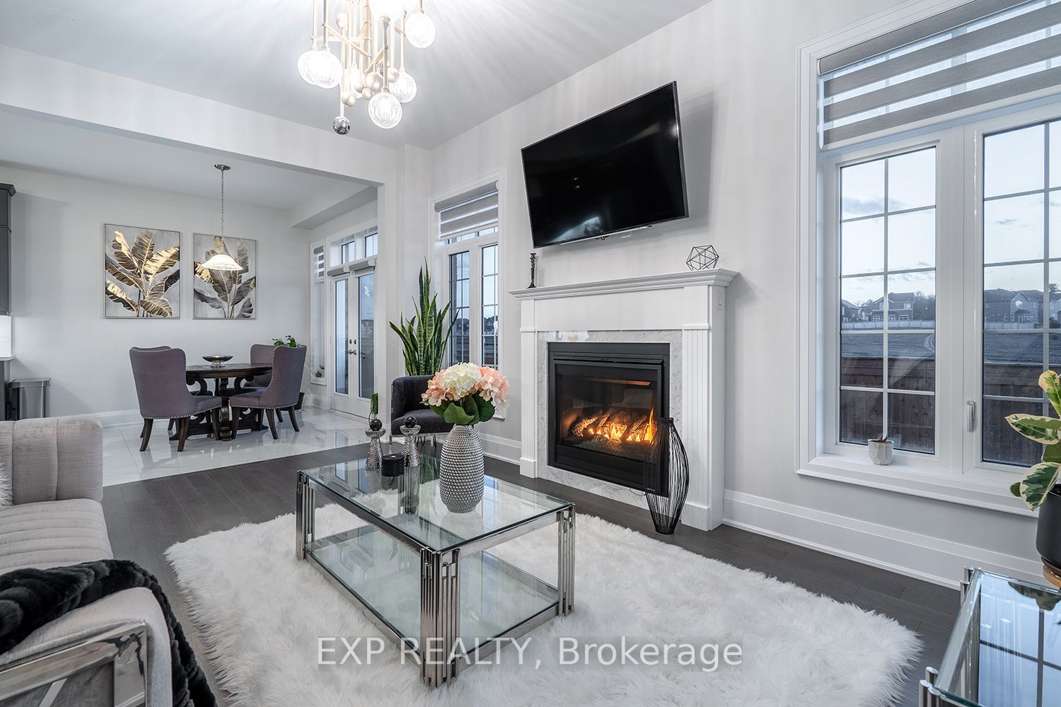 57 Rosewell Cres W
