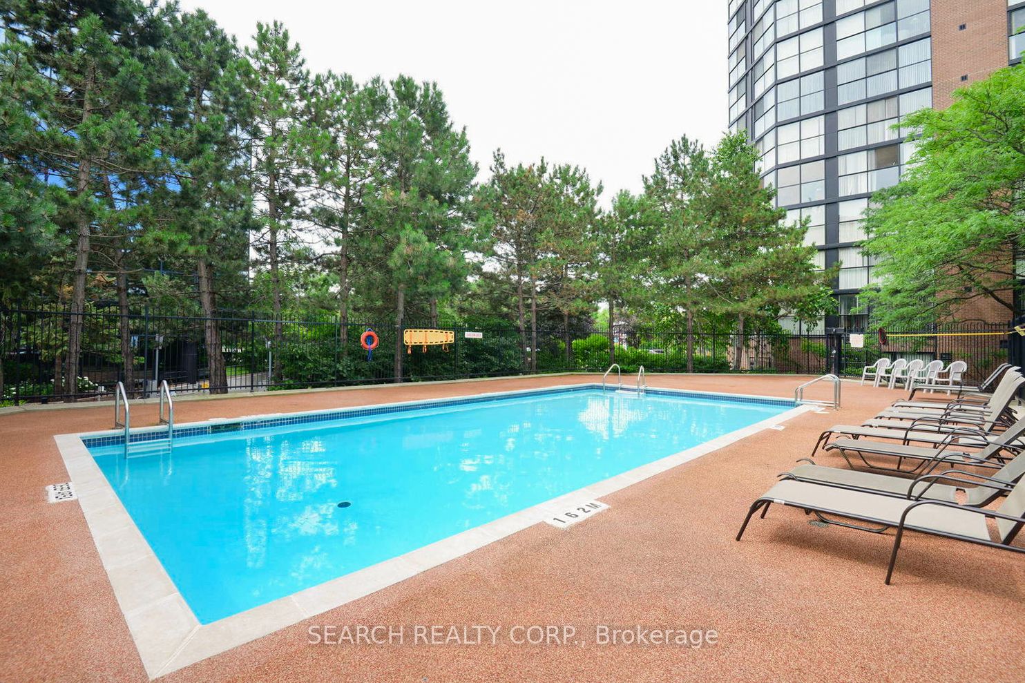 2091 Hurontario St, #1011