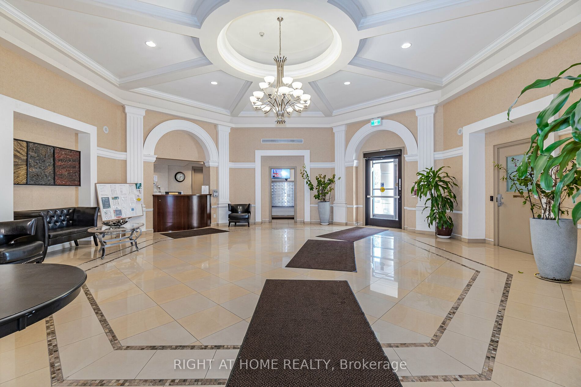220 Forum Dr, #1501