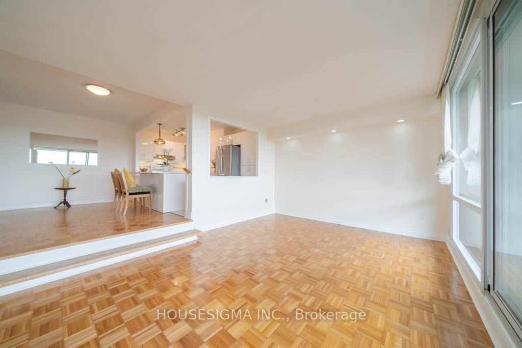 250 Scarlett Rd, #1512