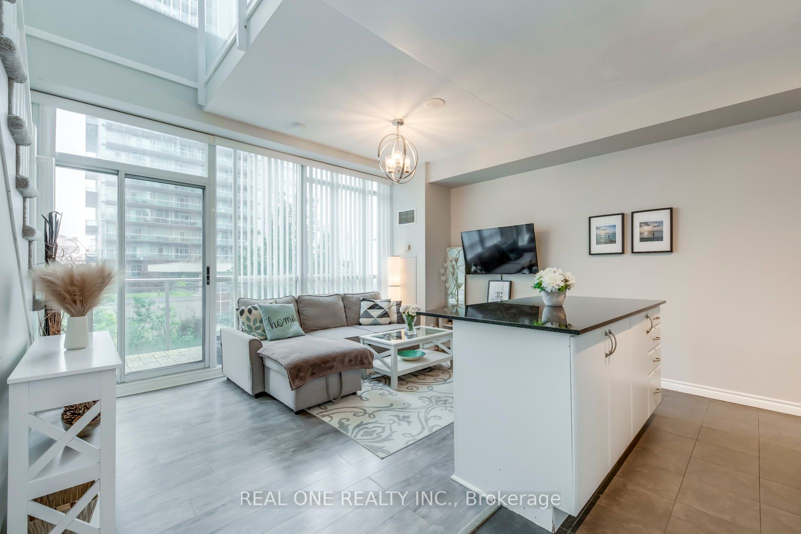225 Webb Dr, #710