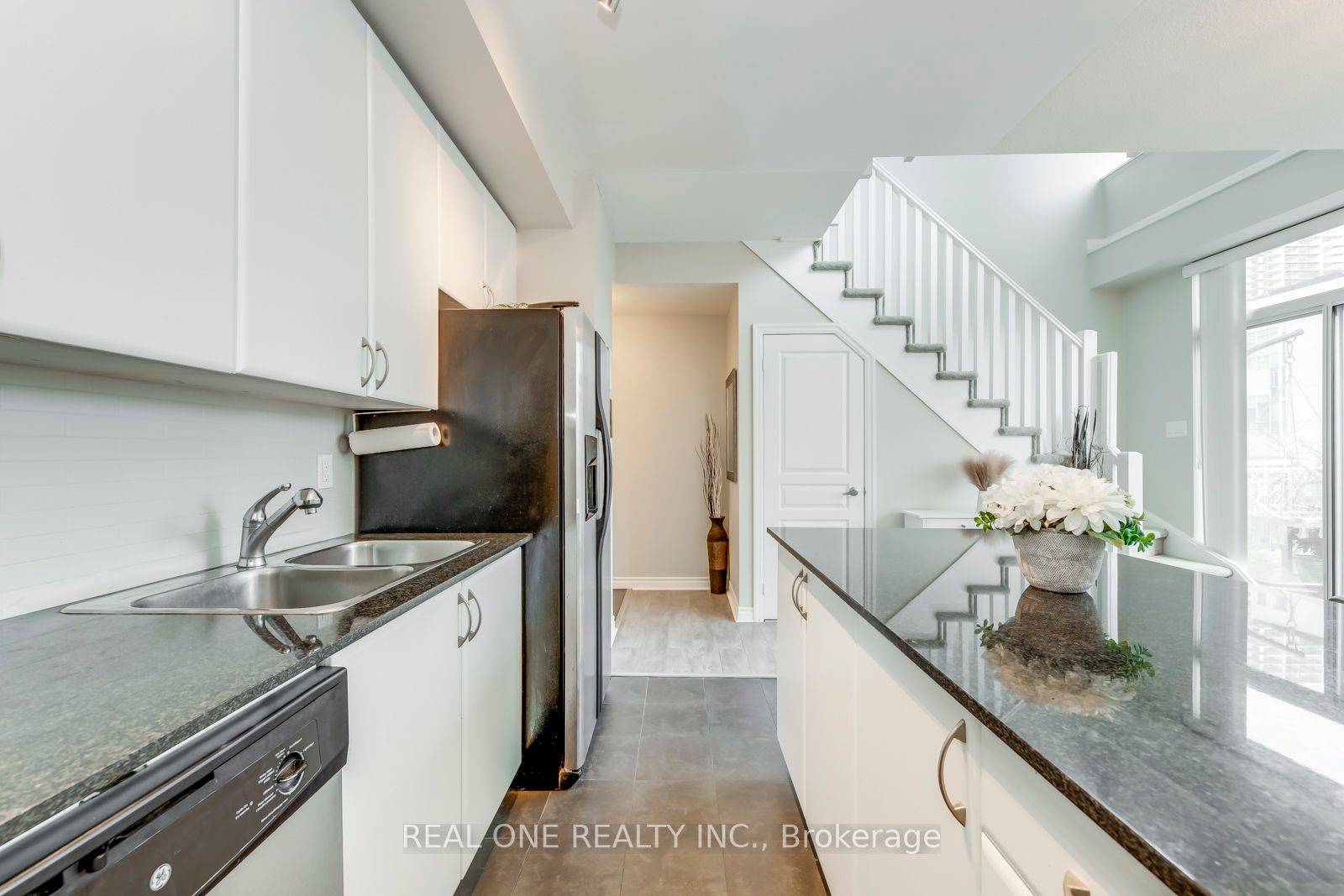 225 Webb Dr, #710
