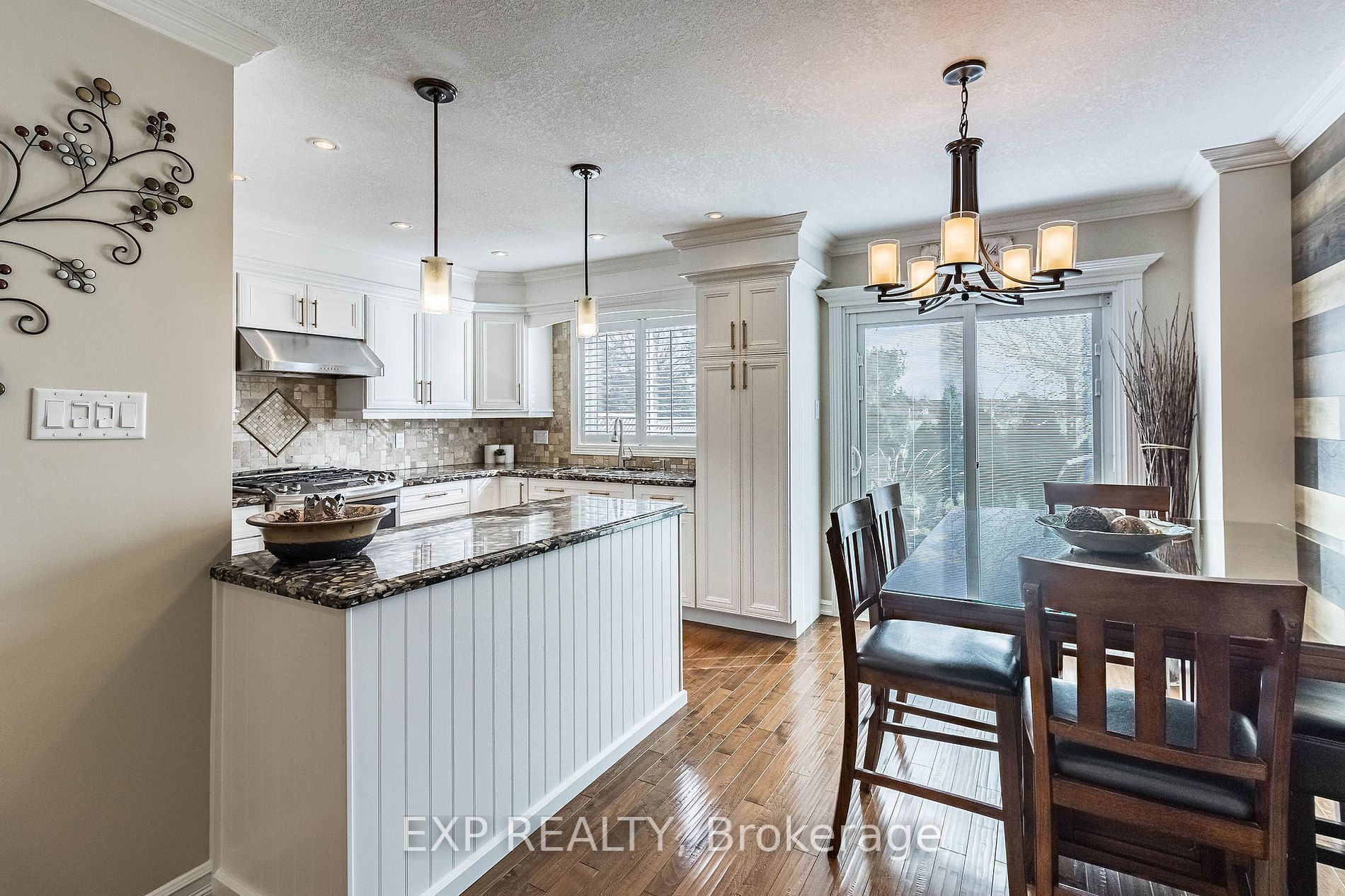 5132 Silvercreek Dr