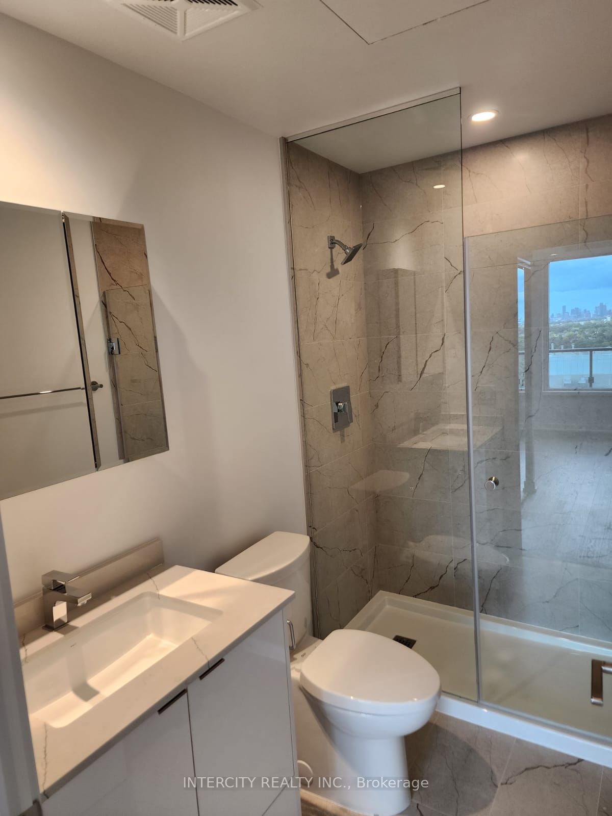 1926 Lakeshore Blvd, #2805
