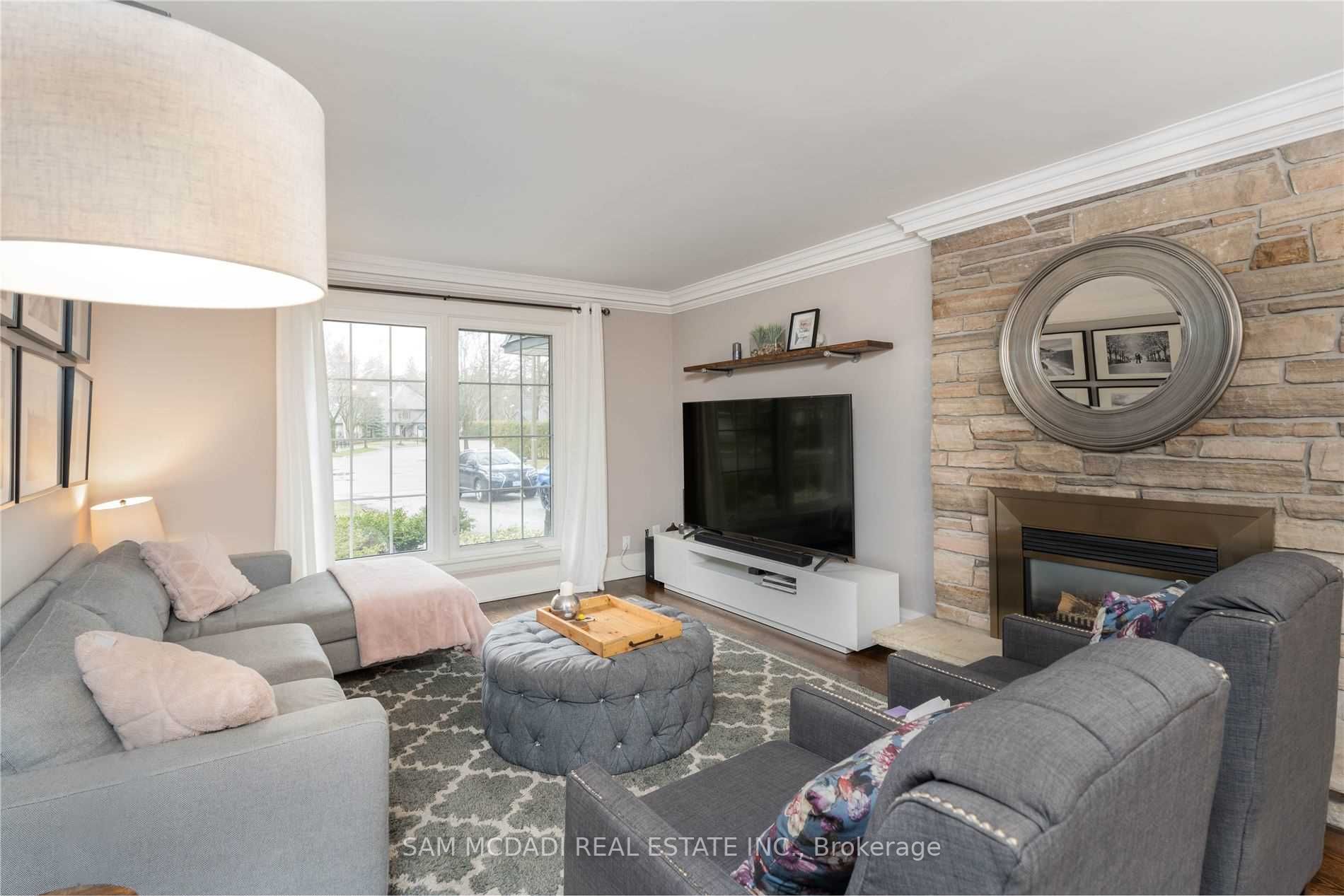 2238 Highriver Crt
