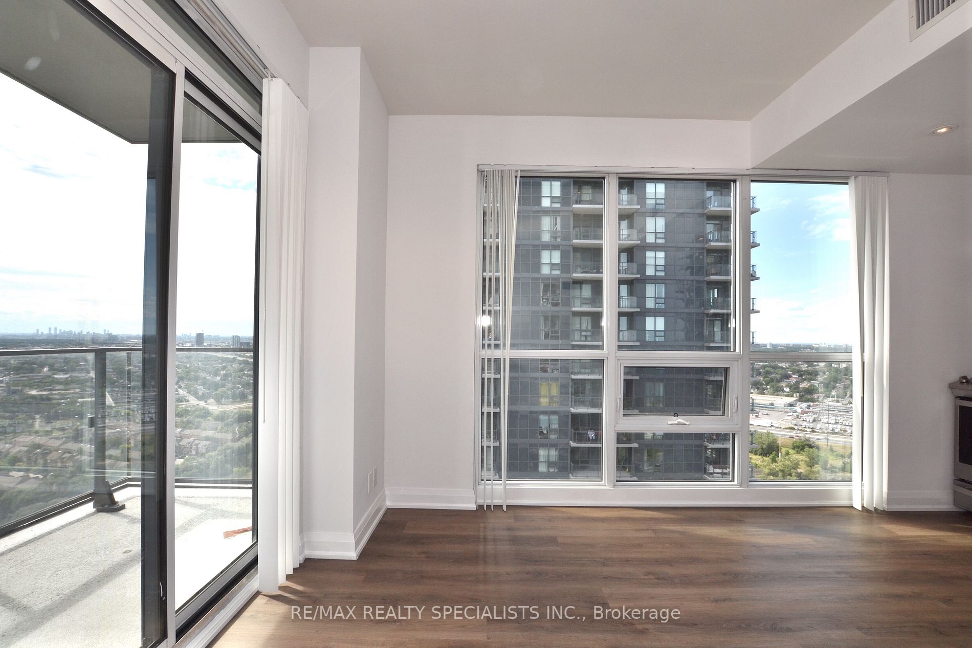 2212 Lake Shore Blvd W, #4106