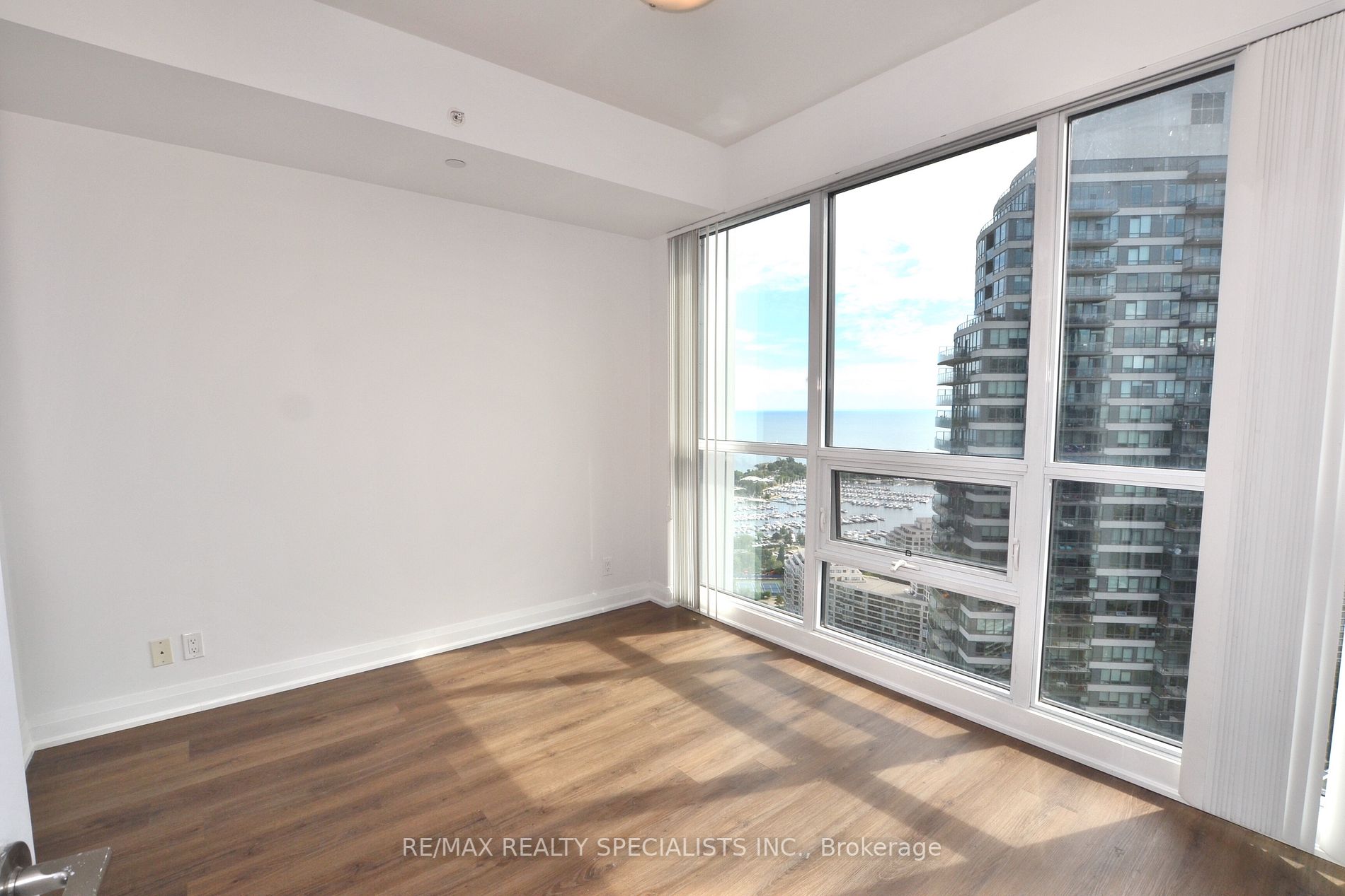 2212 Lake Shore Blvd W, #4106