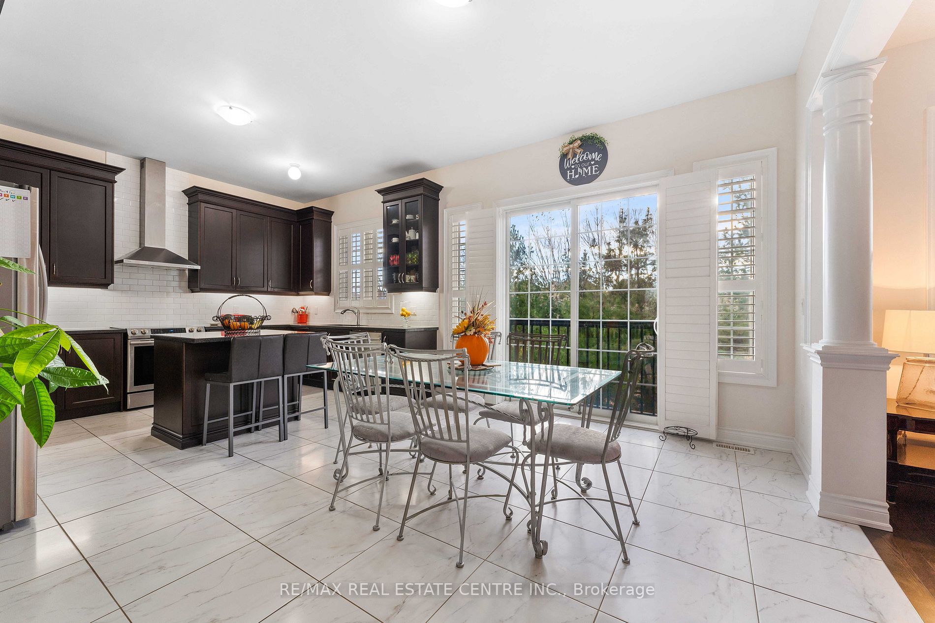 60 Hanbury Cres