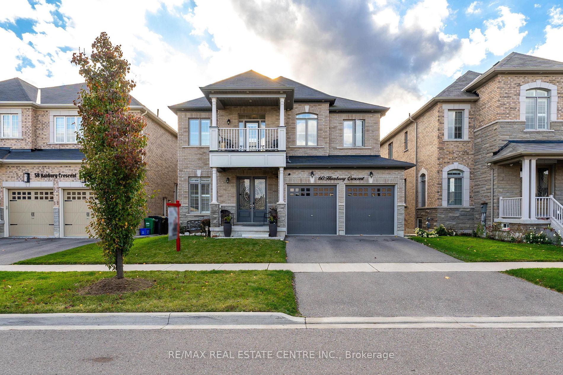 60 Hanbury Cres
