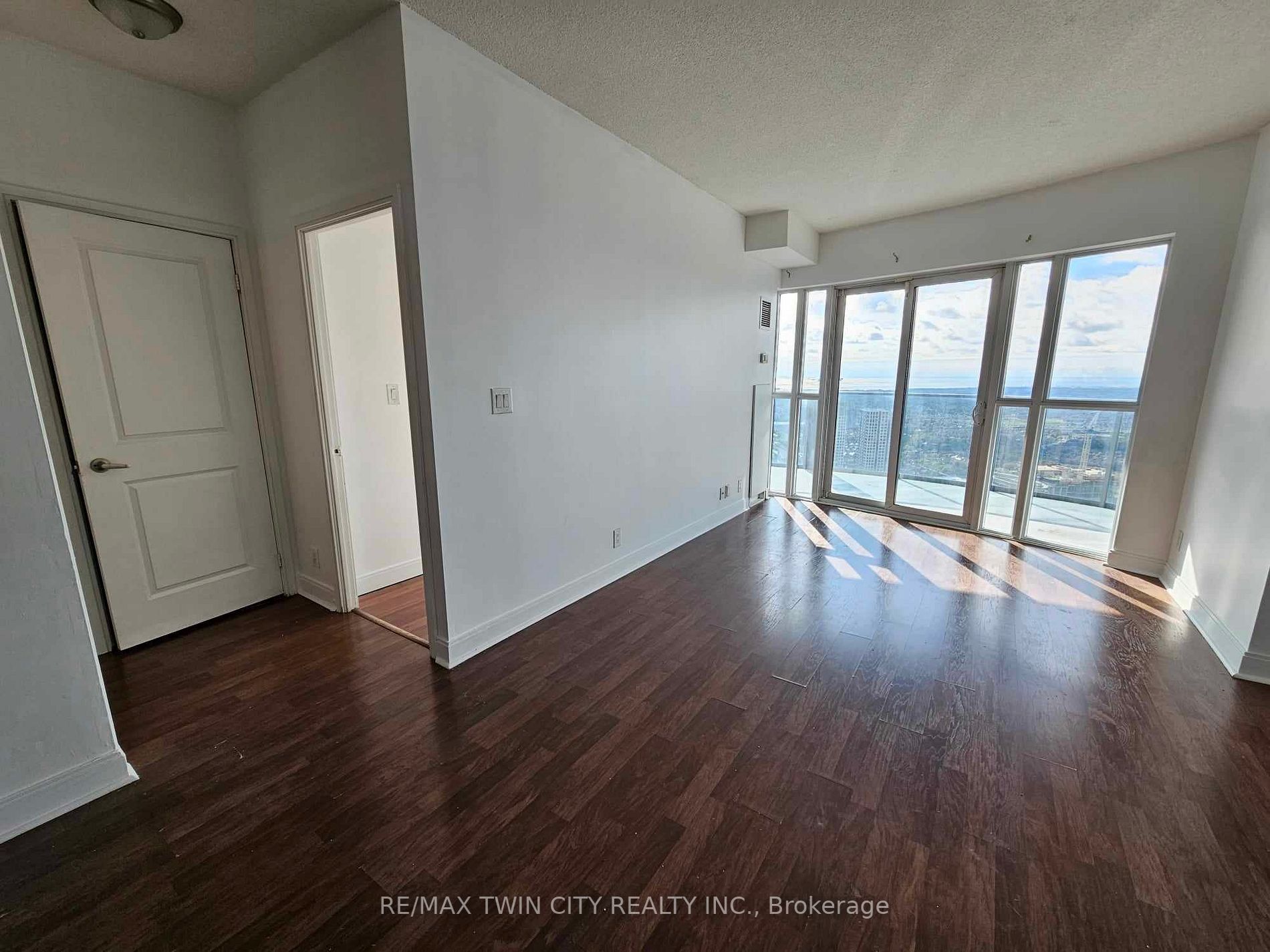 60 Absolute Avenue, #5203