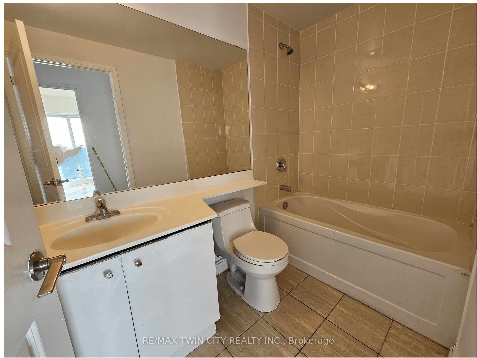 60 Absolute Avenue, #5203