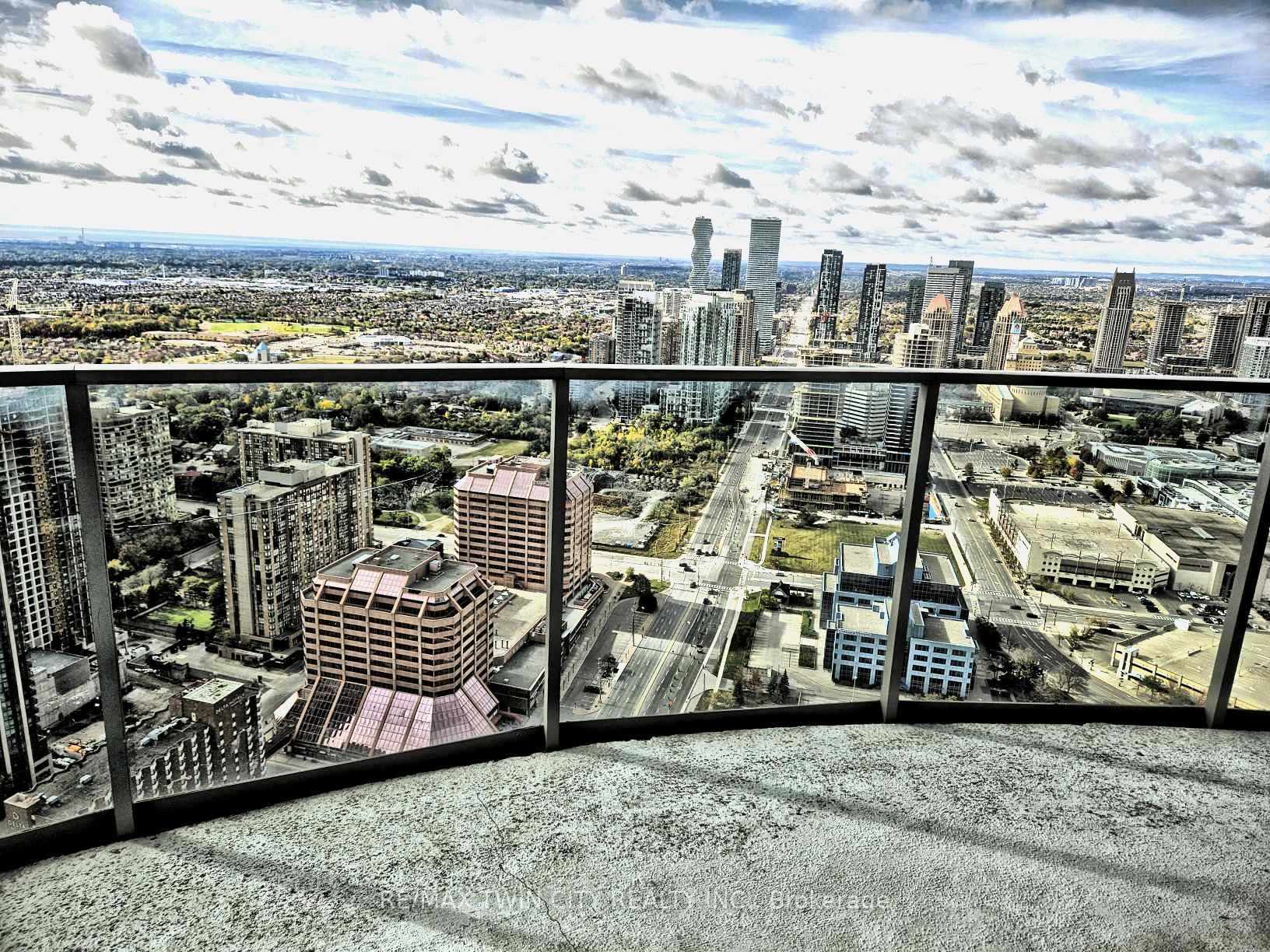 60 Absolute Avenue, #5203