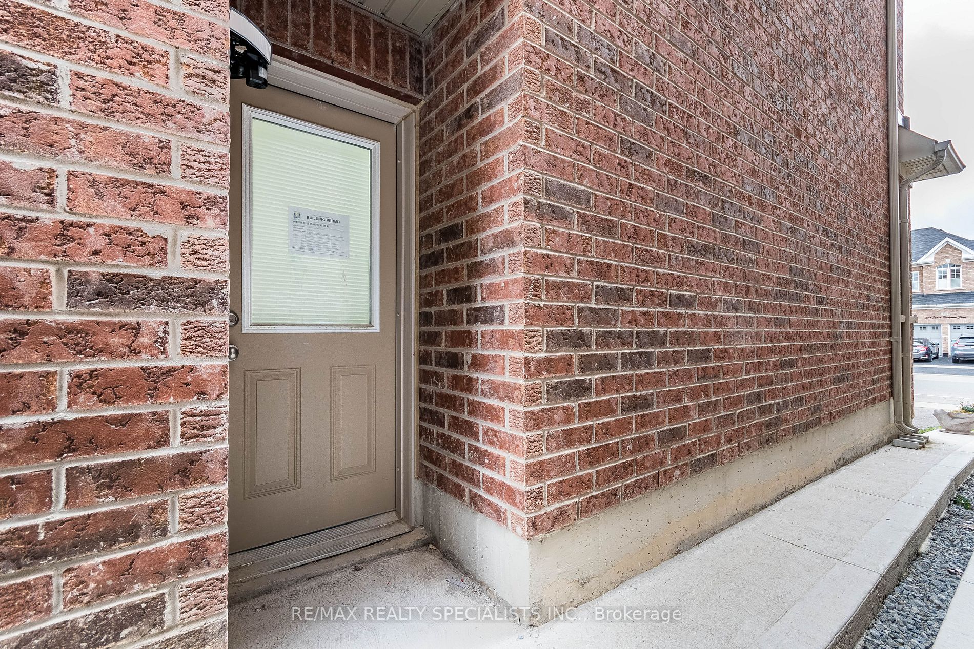 371 Robert Parkinson Dr