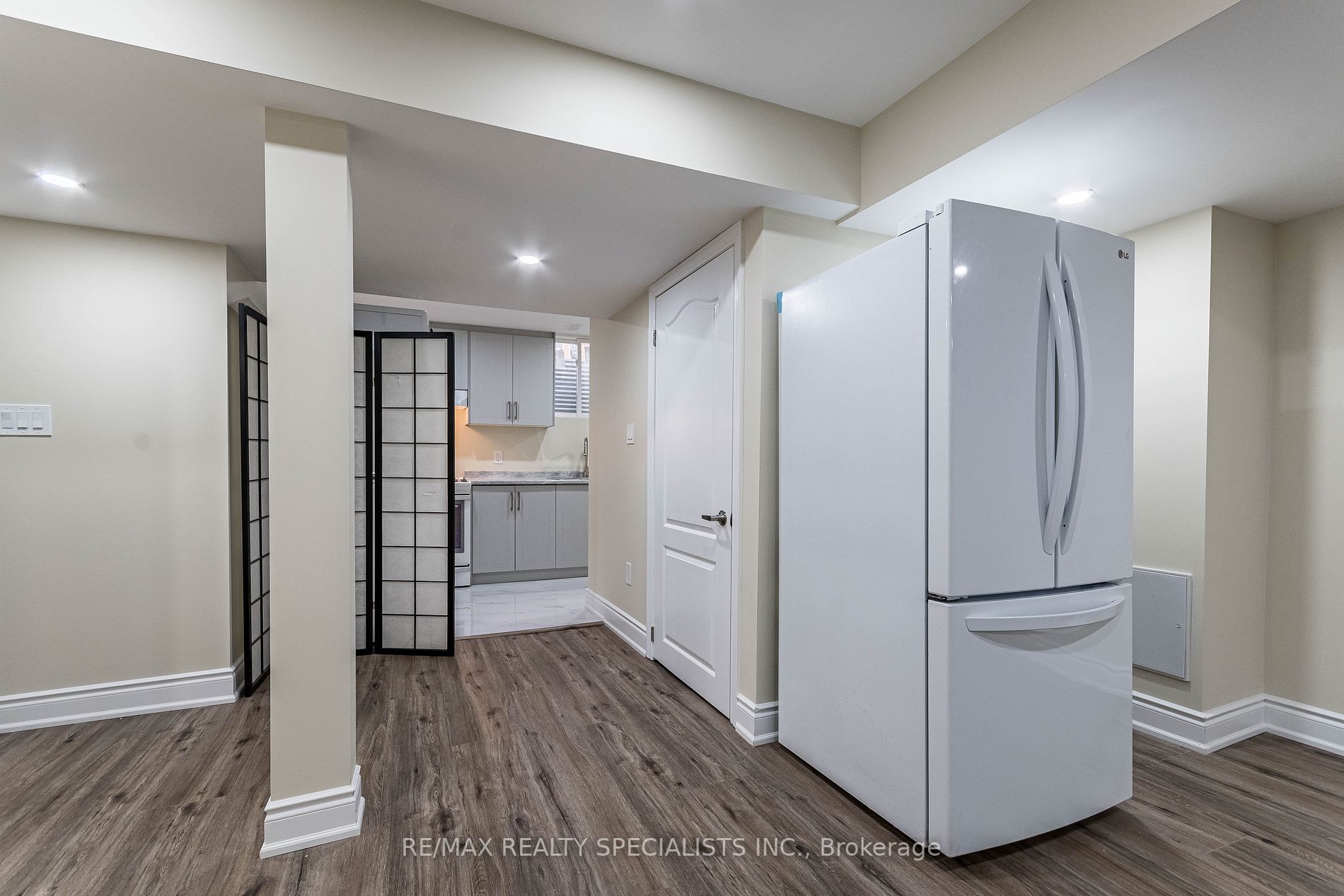371 Robert Parkinson Dr