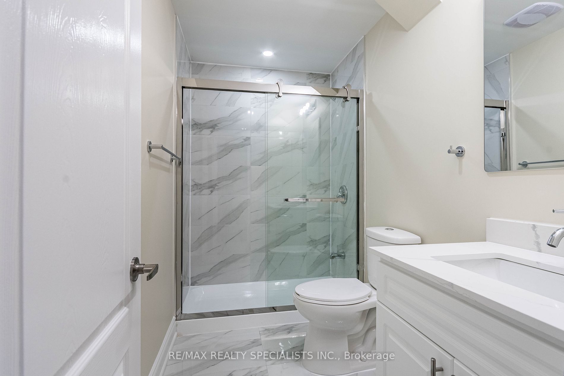 371 Robert Parkinson Dr