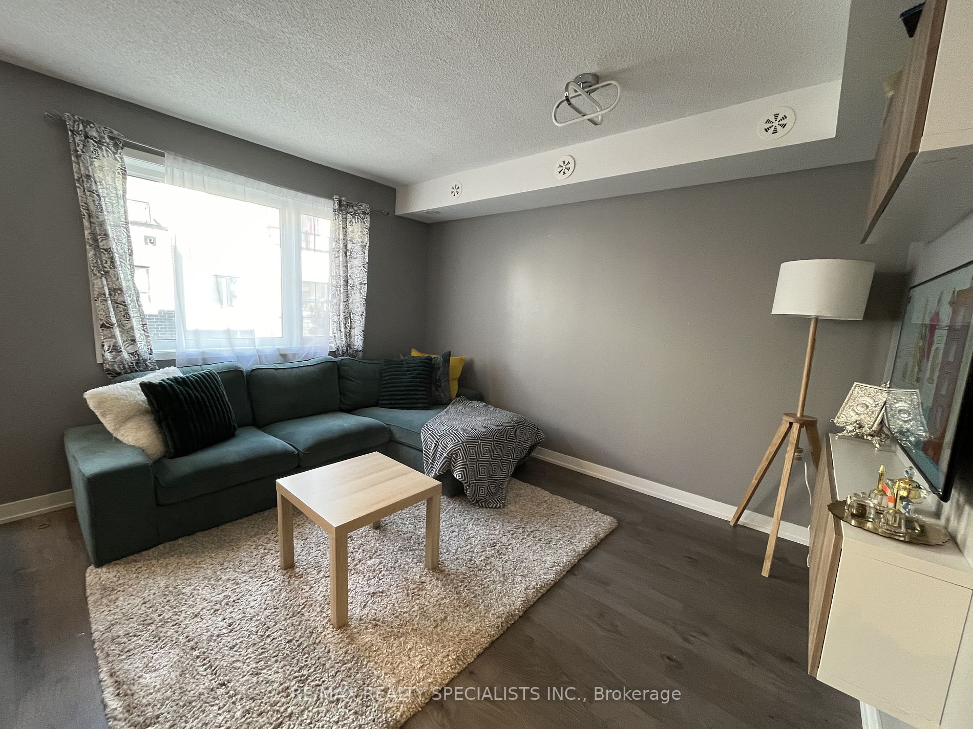 1133 Cooke Blvd, #810