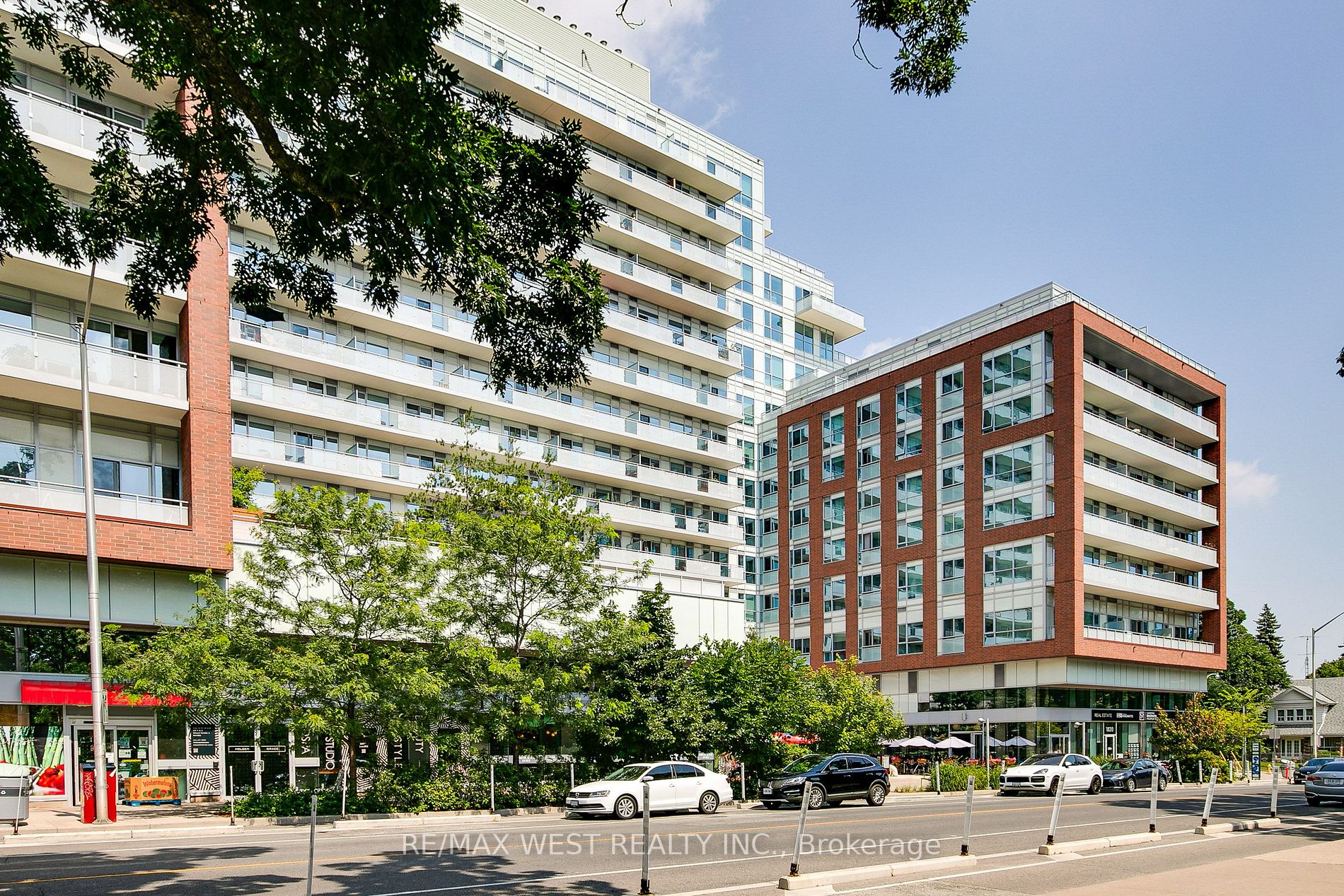 1830 Bloor St W, #411