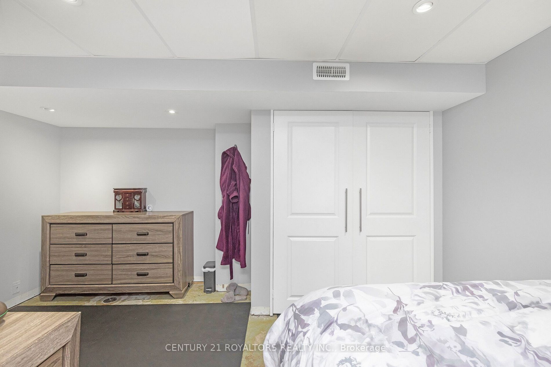 163 Prince Charles Dr