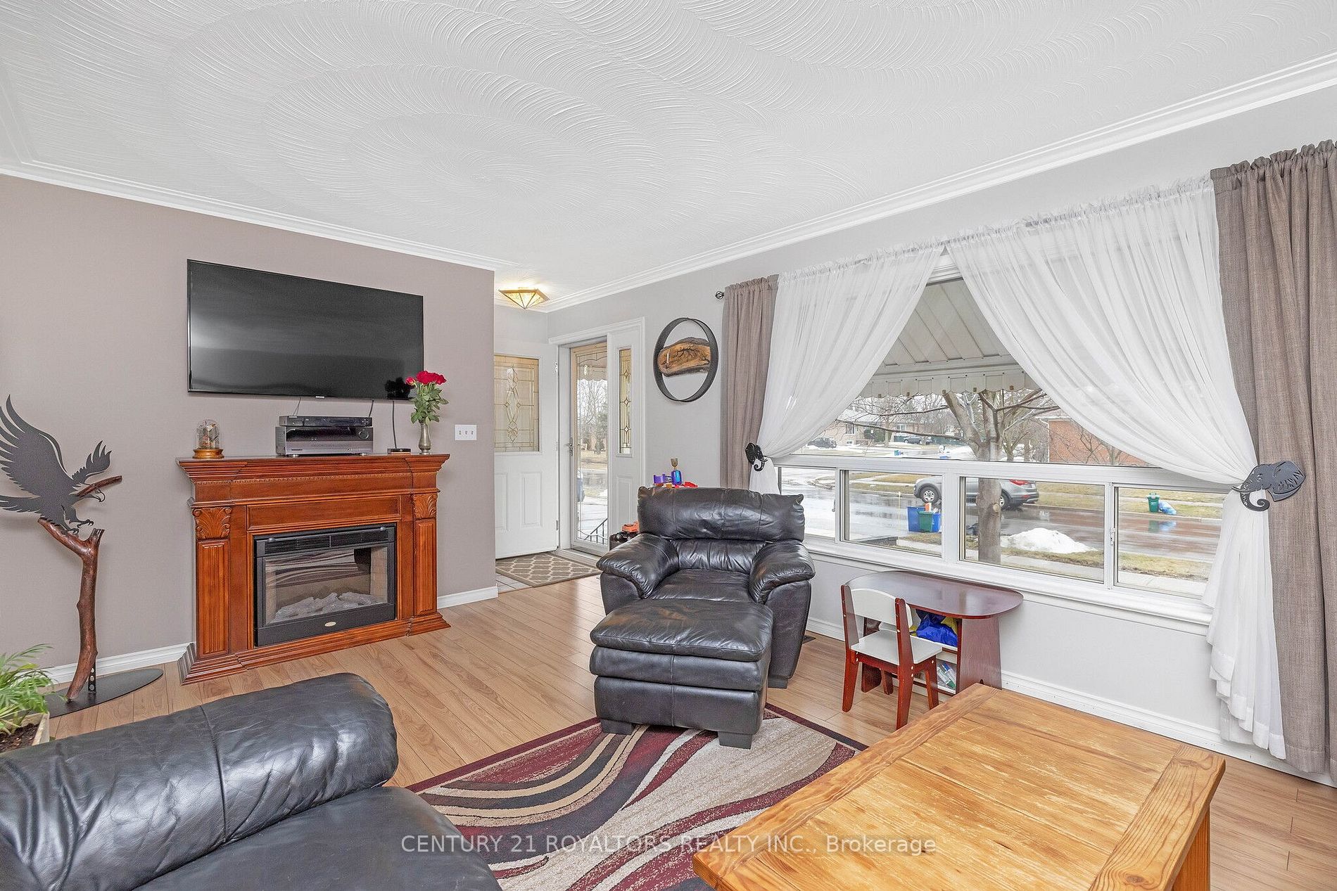 163 Prince Charles Dr