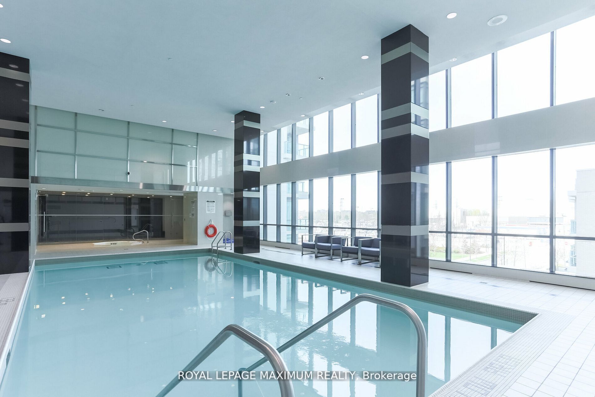 215 Sherway Gardens Rd, #2510