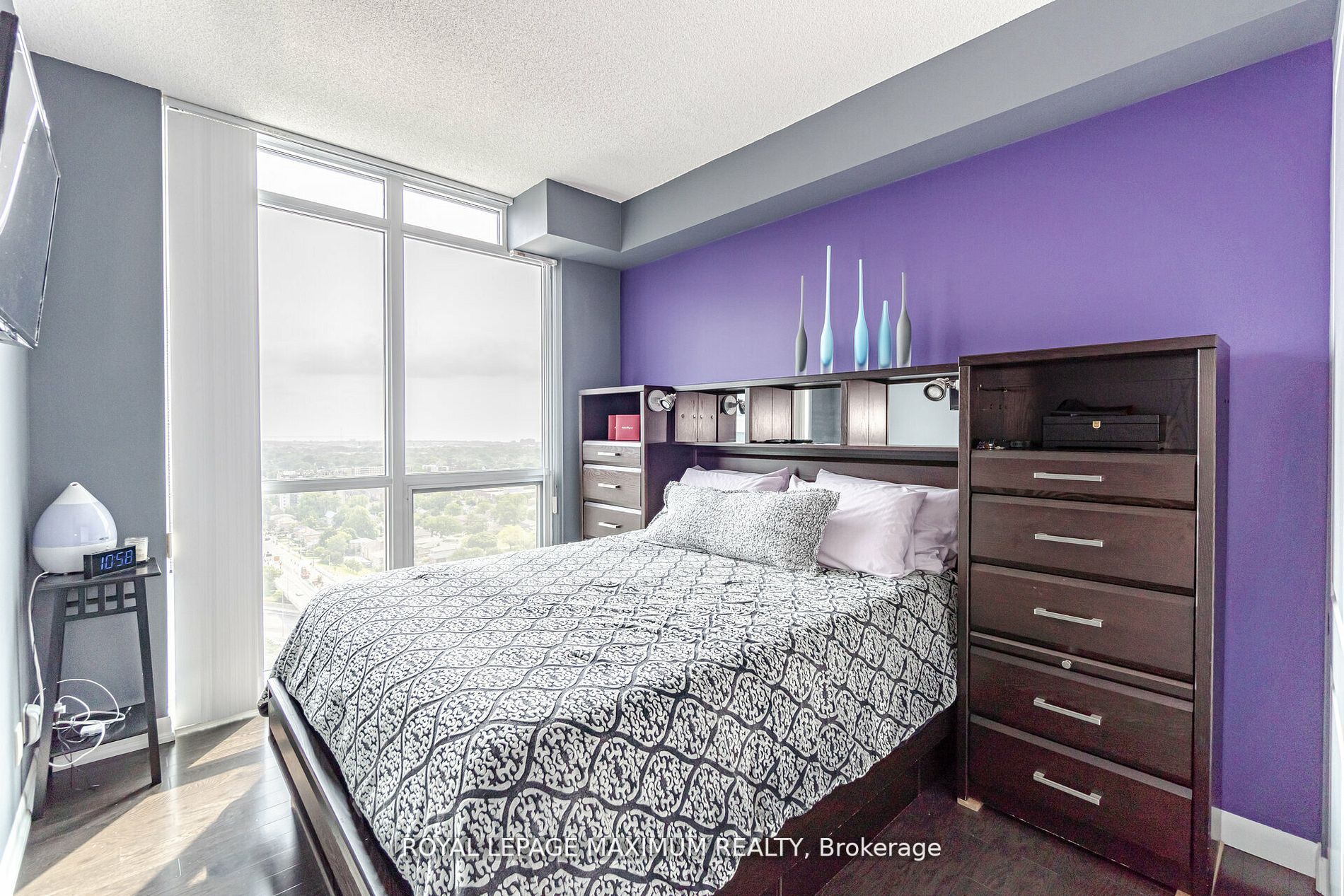 215 Sherway Gardens Rd, #2510