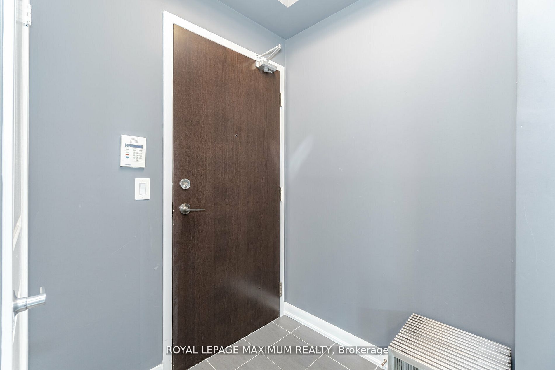 215 Sherway Gardens Rd, #2510
