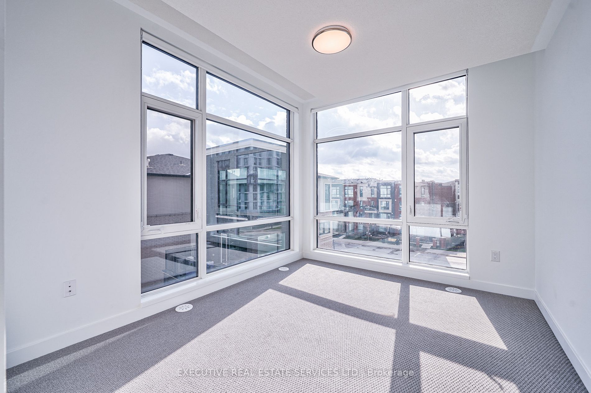 185 Veterans Dr, #2