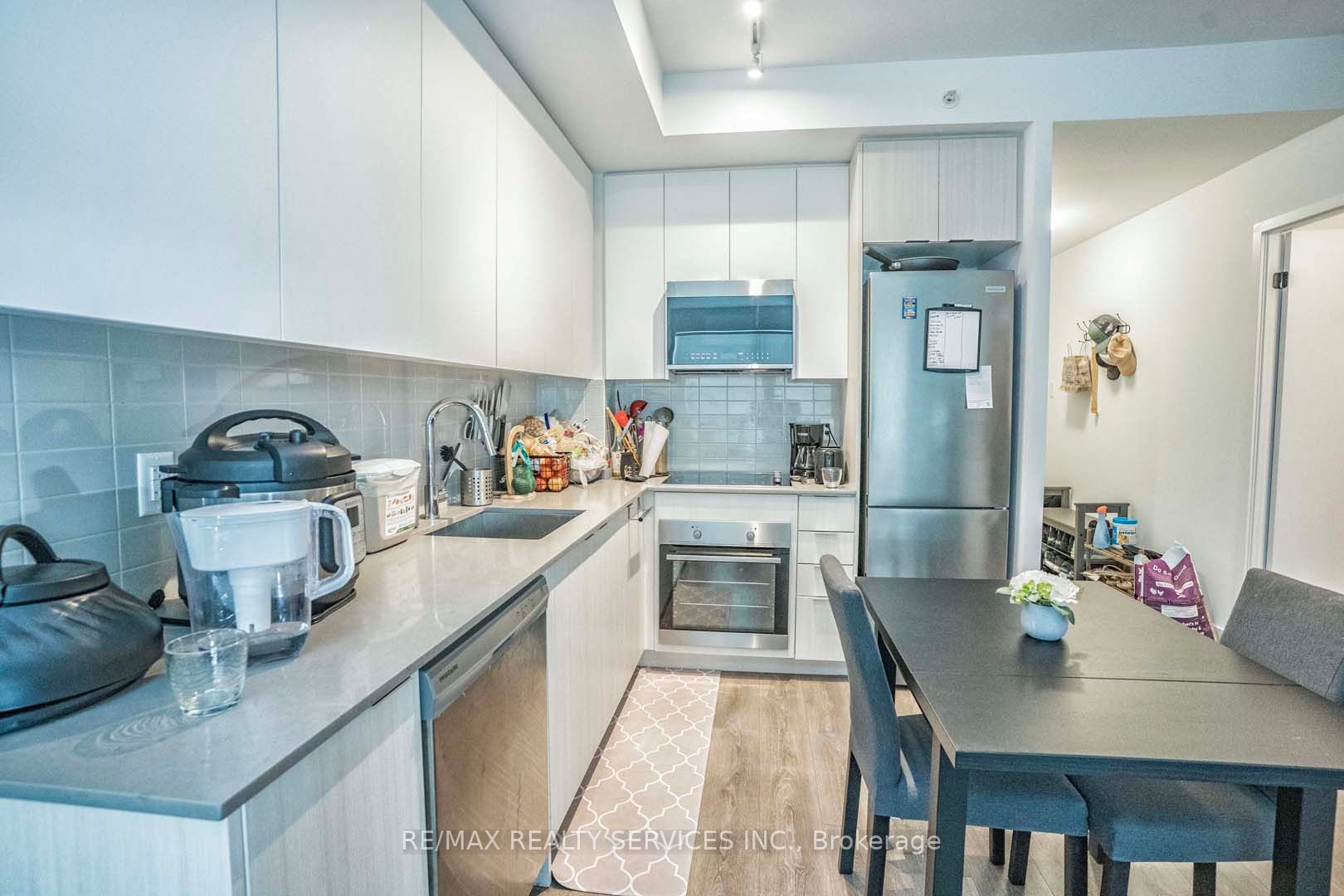 2481 Taunton Rd, #603