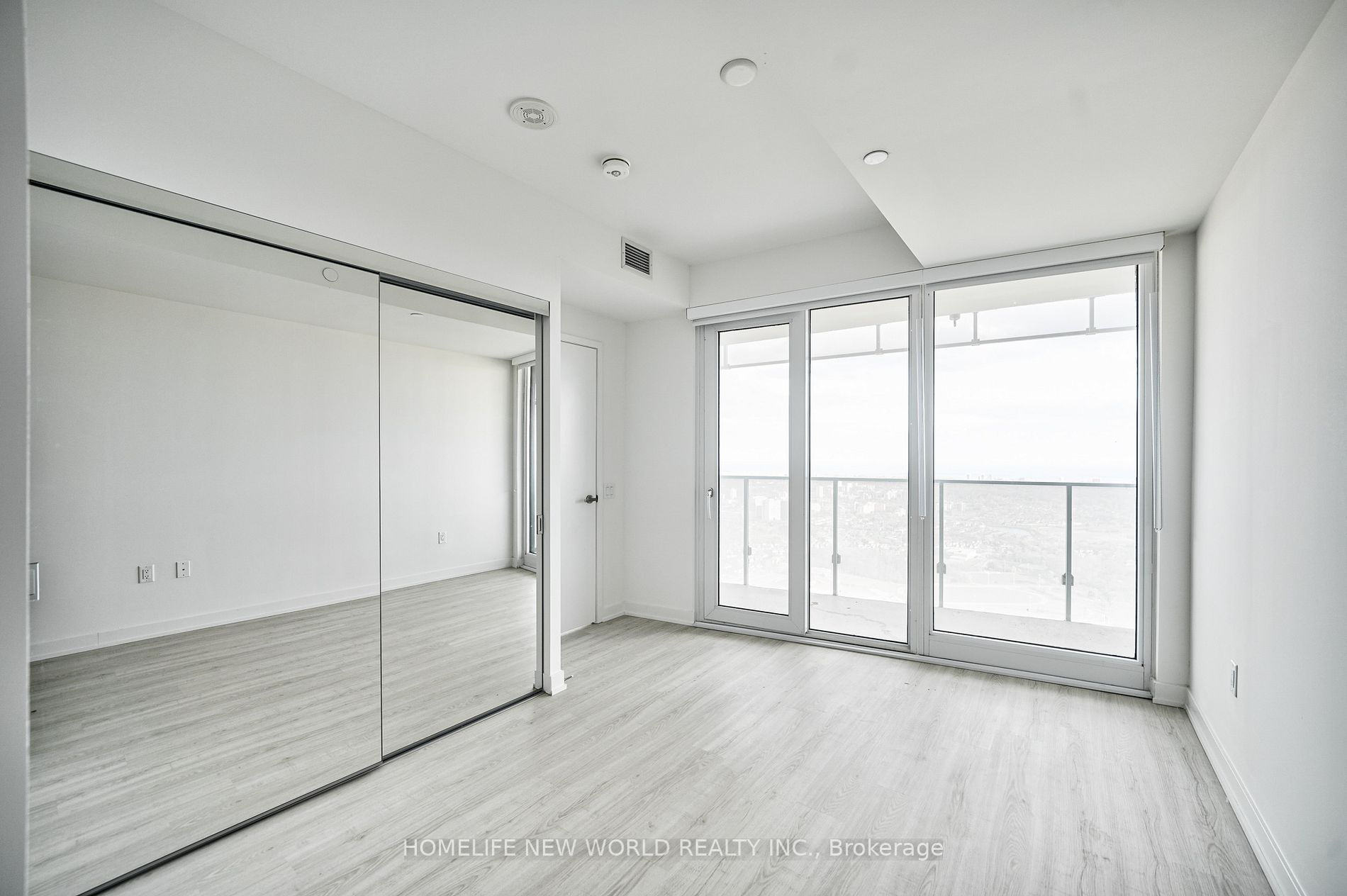 3883 Quartz Rd, #5204