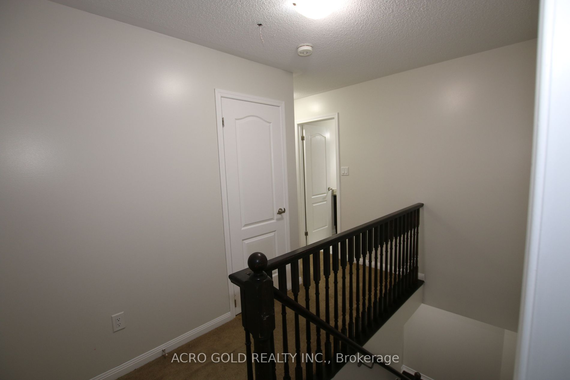 55 Mercedes Rd