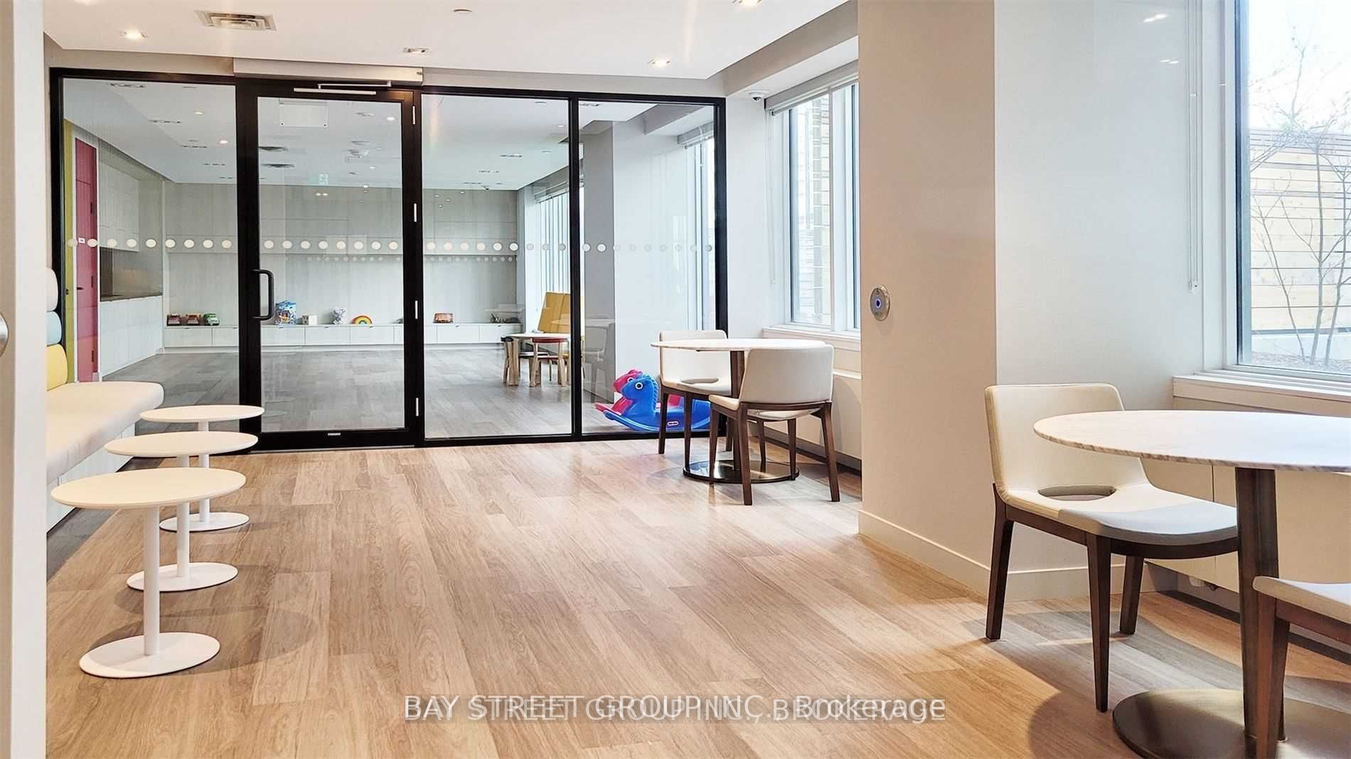 4065 Confederation Pkwy, #2911