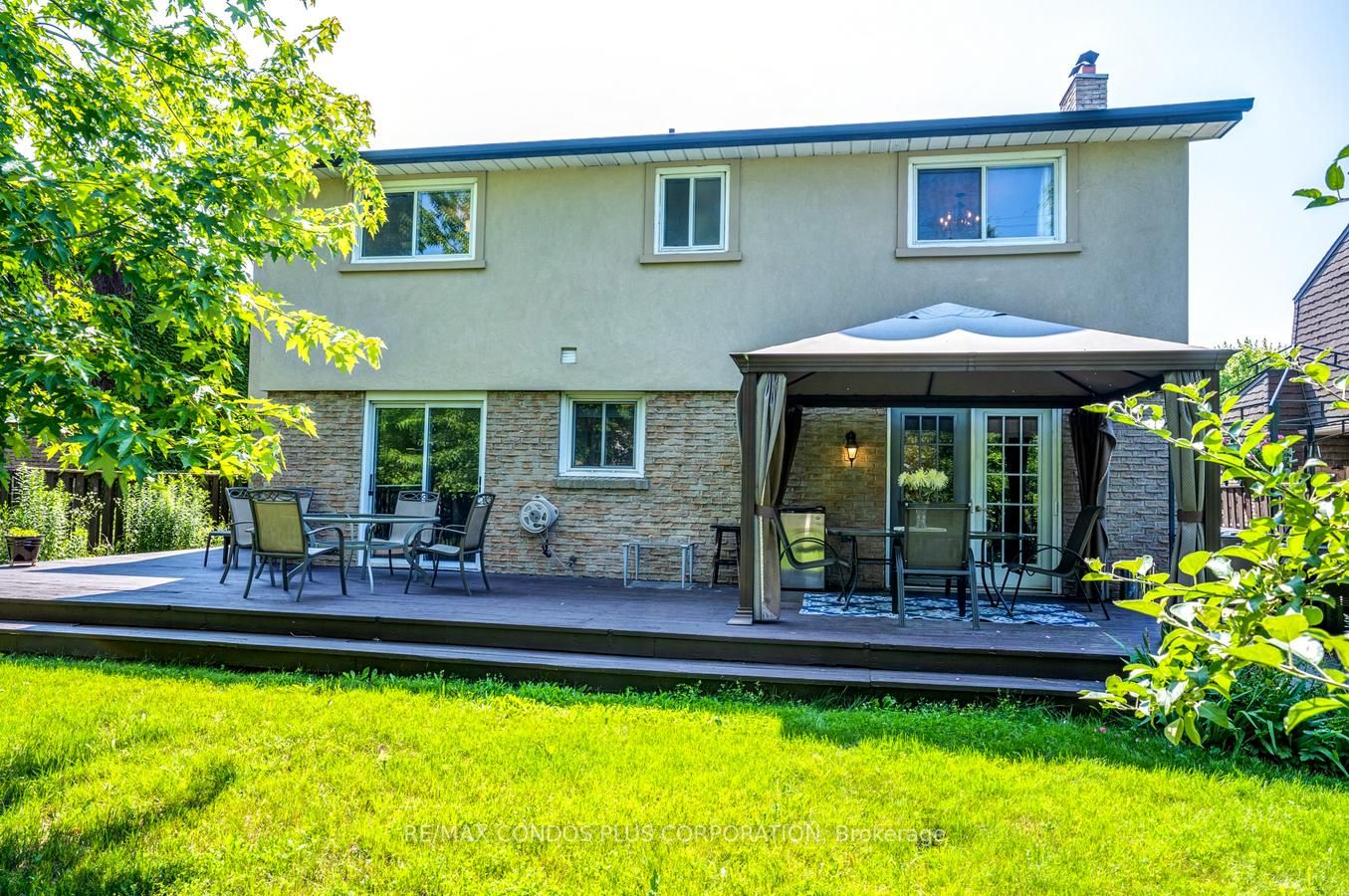 1689 Wembury Rd