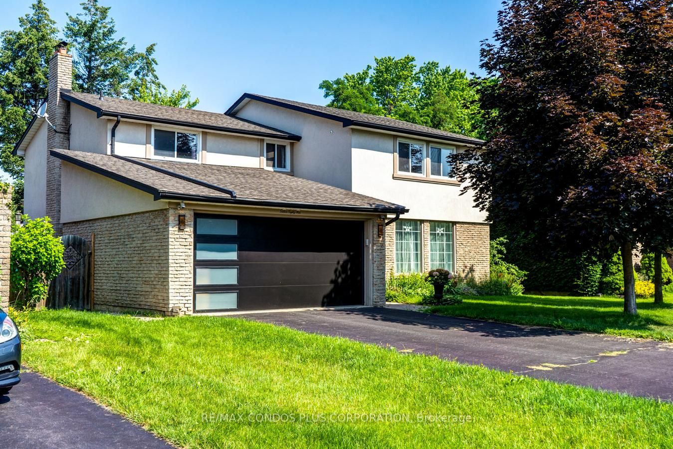 1689 Wembury Rd