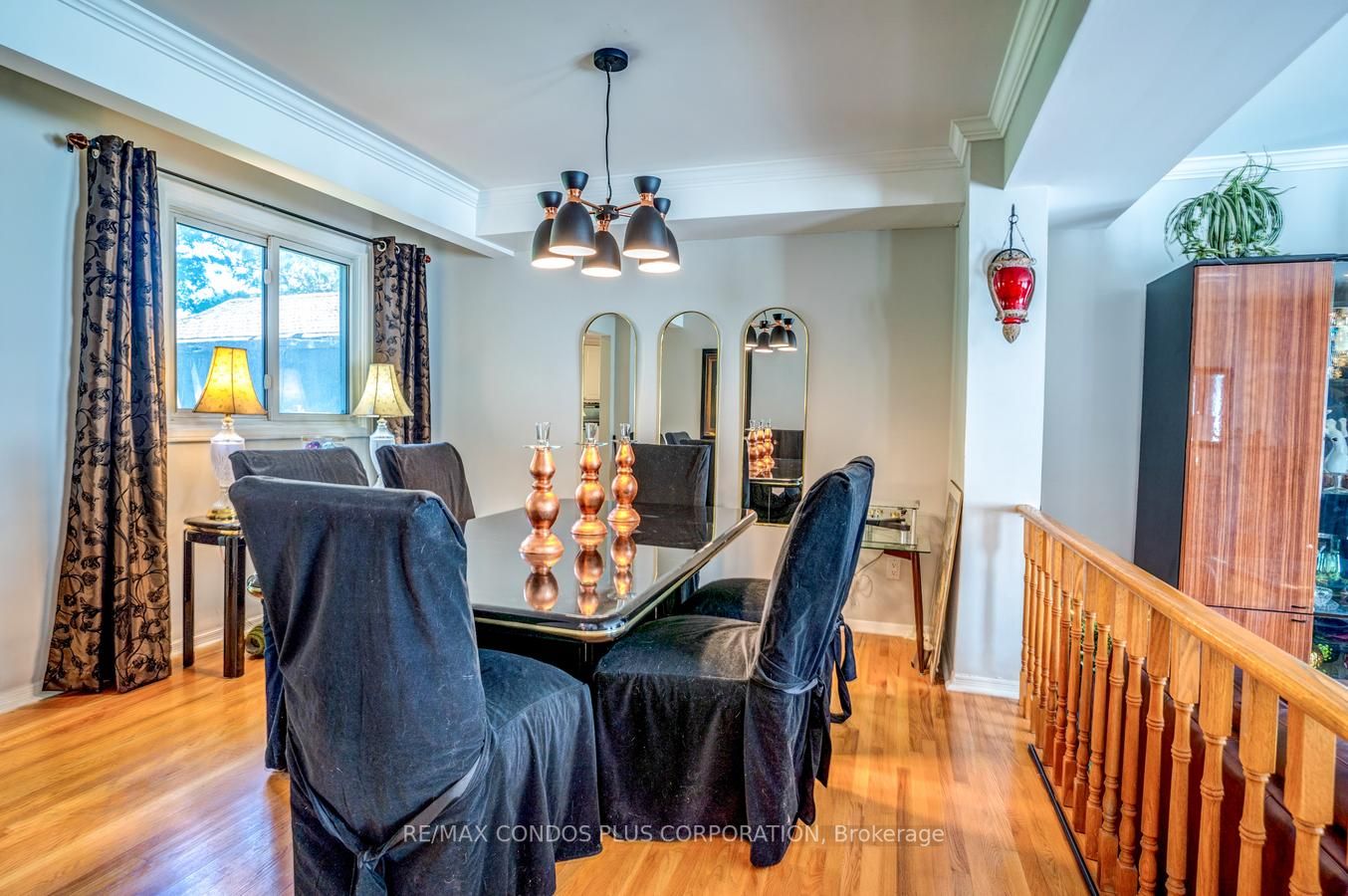 1689 Wembury Rd