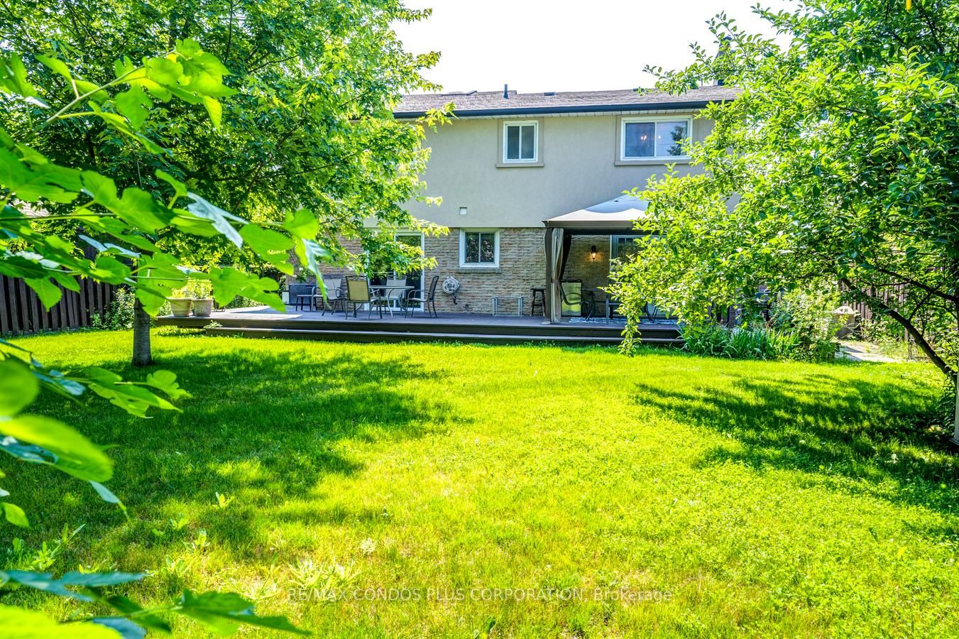 1689 Wembury Rd