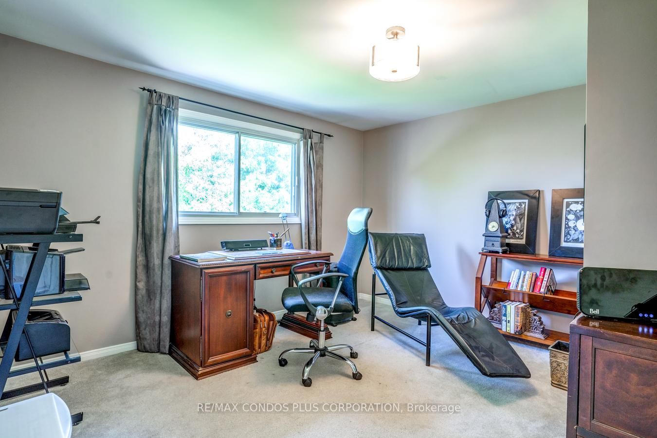 1689 Wembury Rd
