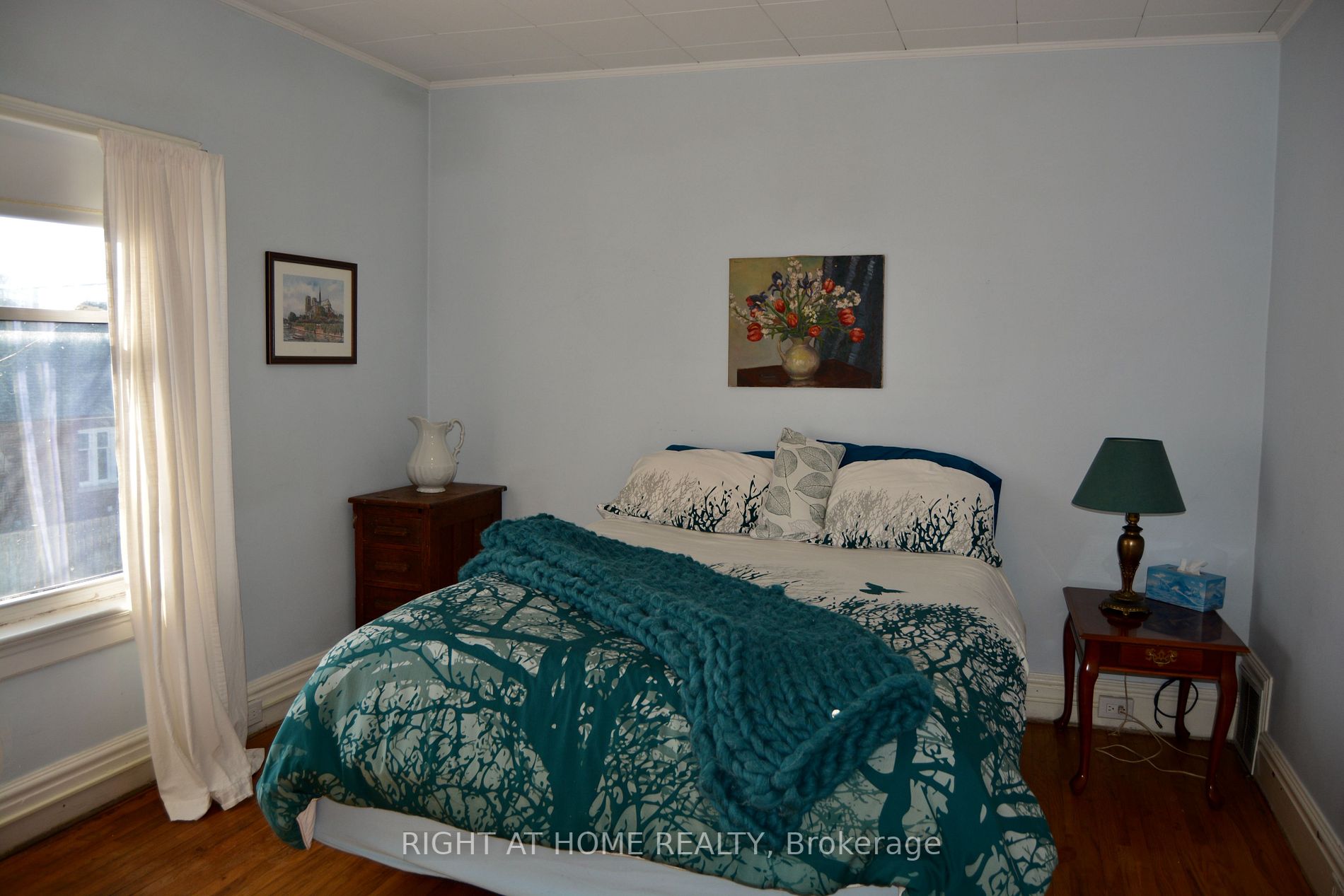 68 Coulter Ave