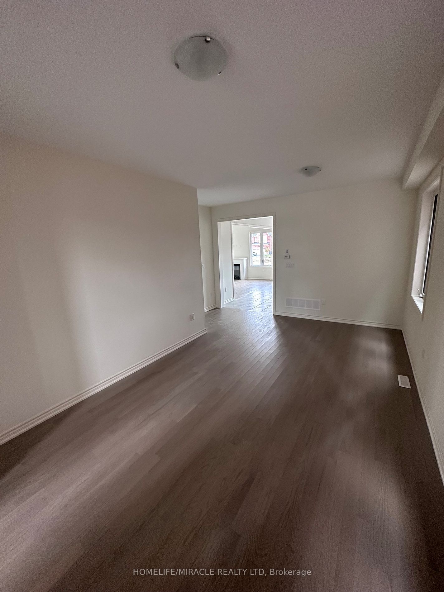 335 Valleyway Dr