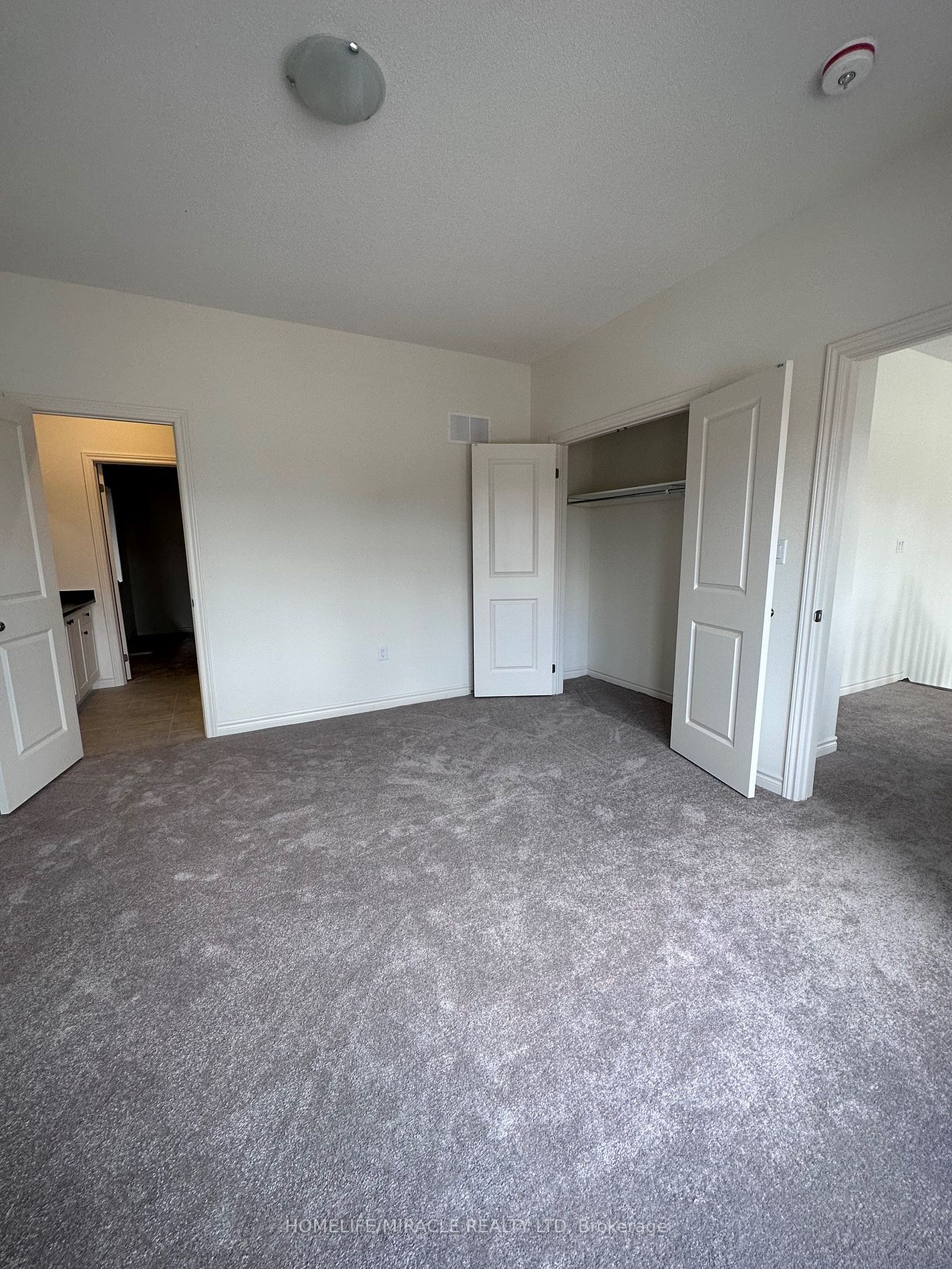335 Valleyway Dr