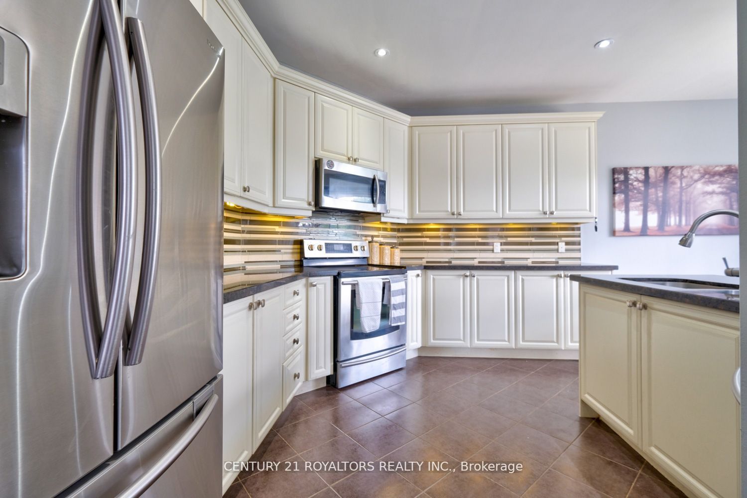 25 Autumn Arbour Rd