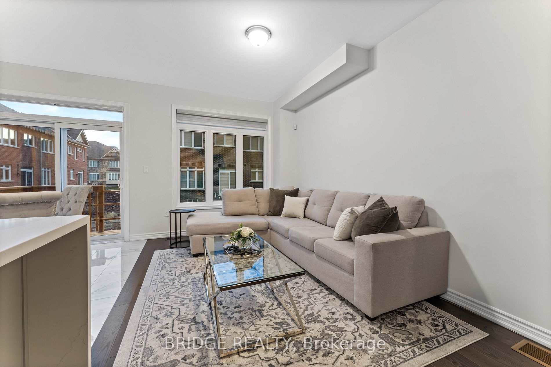 27 Royal Fern Cres S
