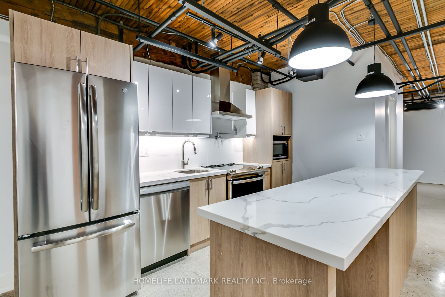 34 Noble St, #L102