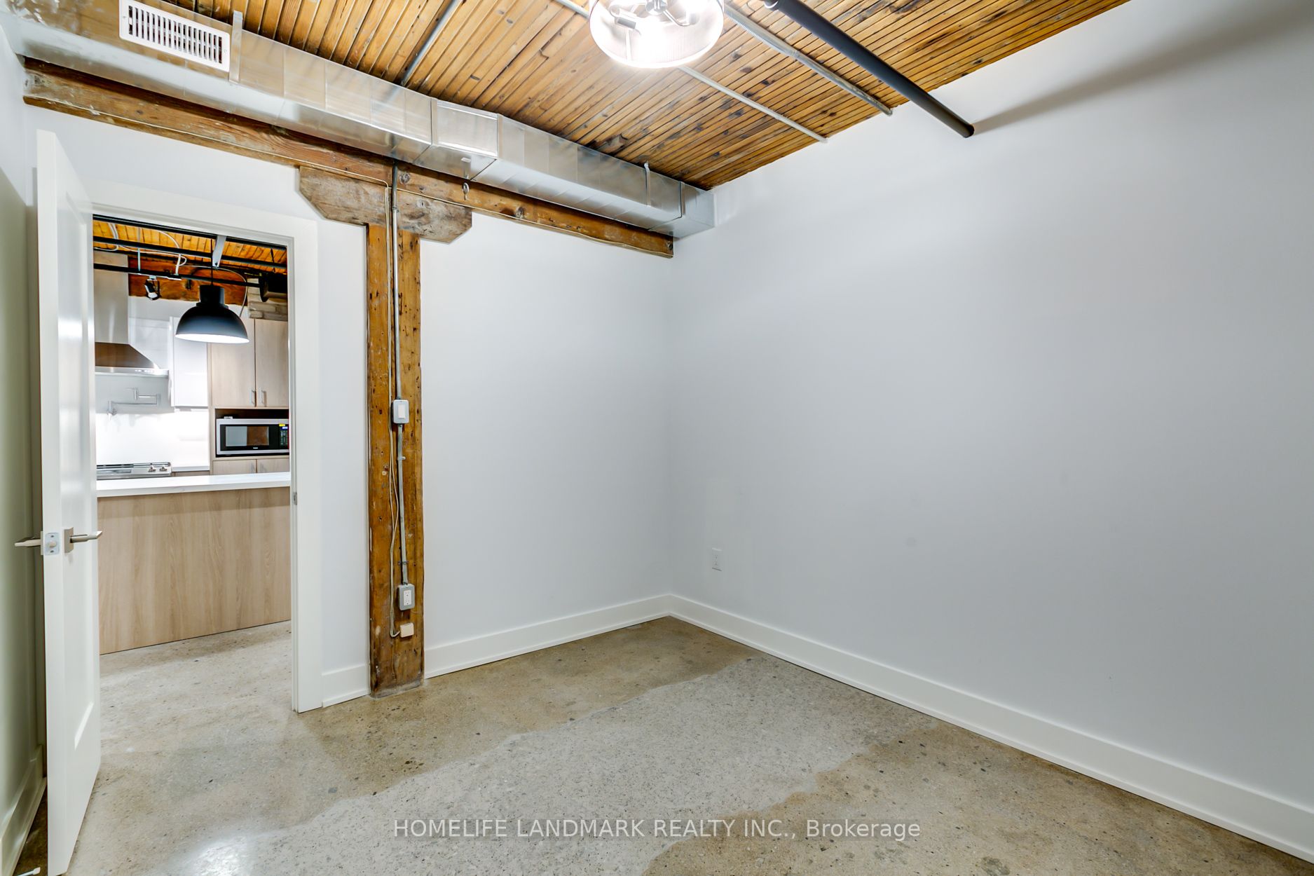 34 Noble St, #L102