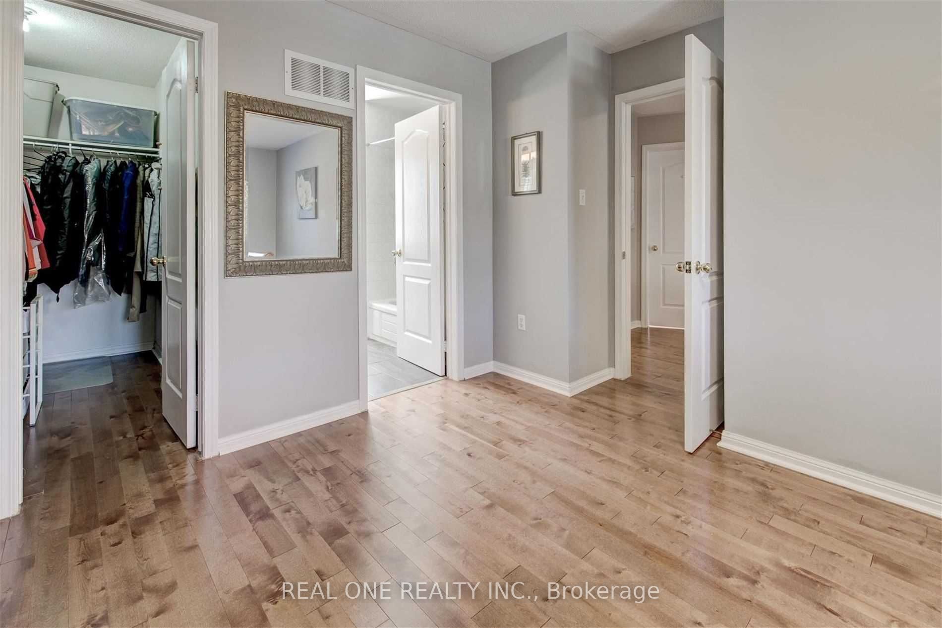 5028 Haswell Lane