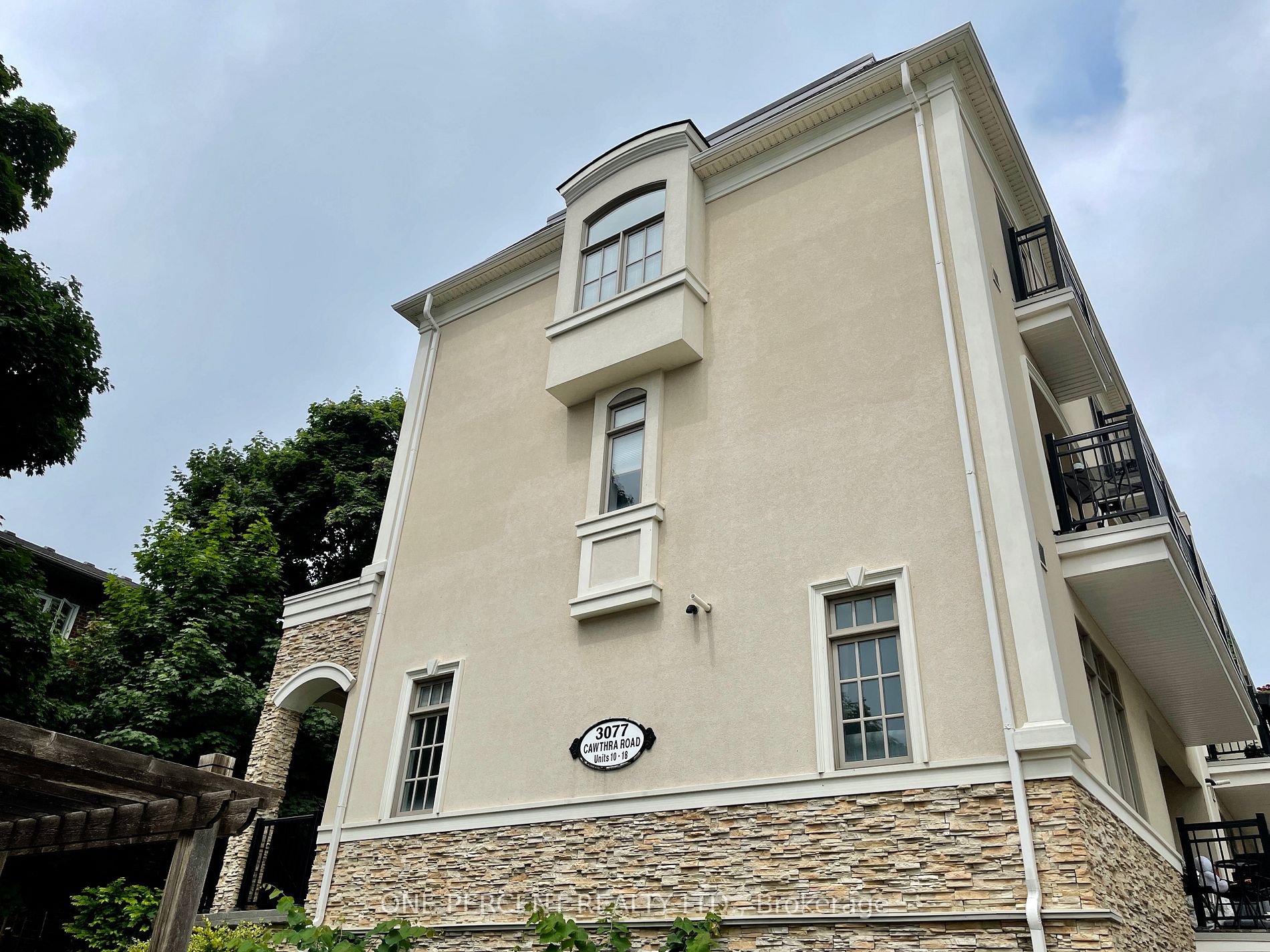 3077 Cawthra Road, #12