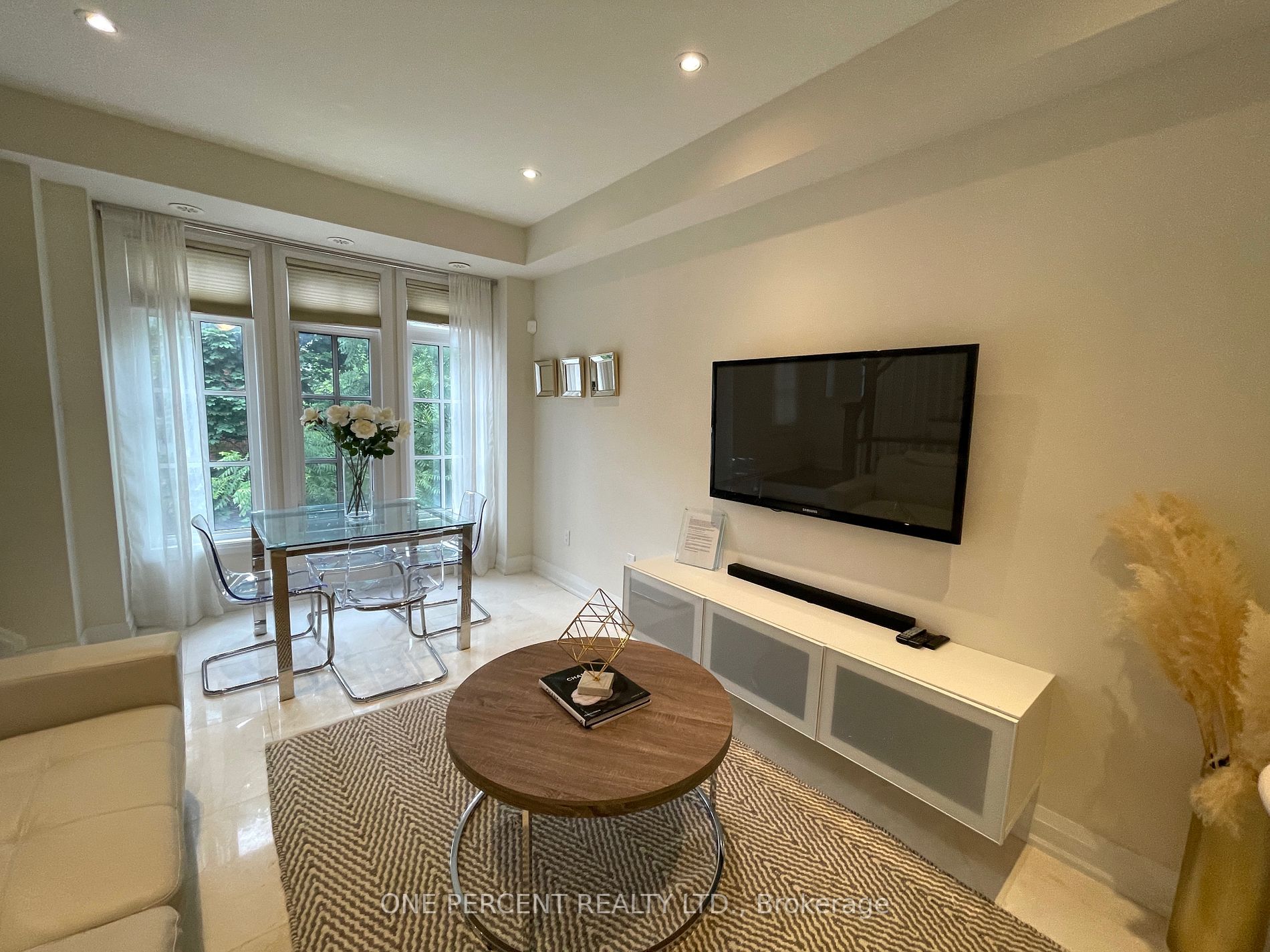 3077 Cawthra Road, #12