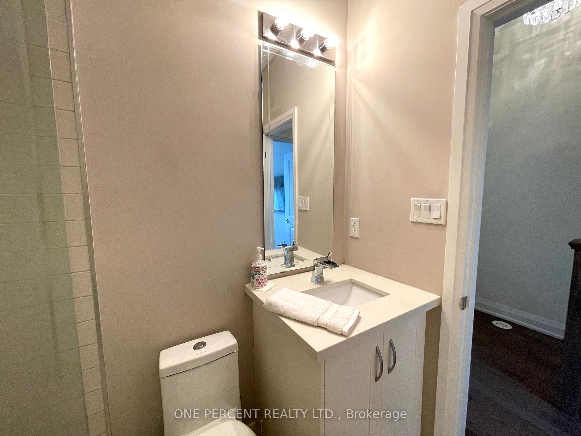 3077 Cawthra Road, #12