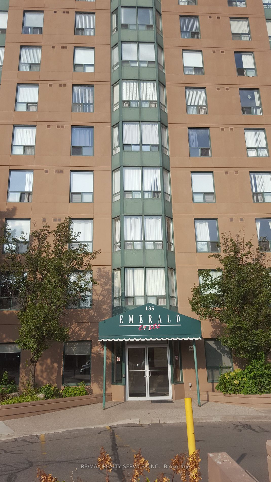 135 Hillcrest Ave, #2207
